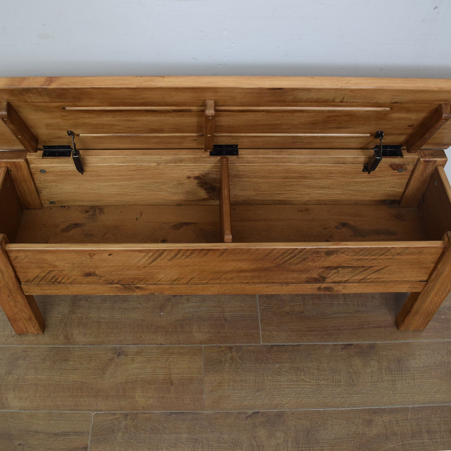 Extending Pine Dining Table & Two Benches