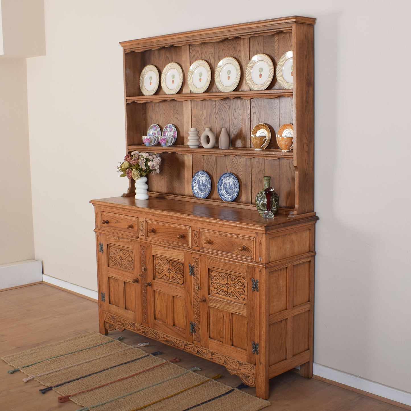 Large Jaycee Dresser