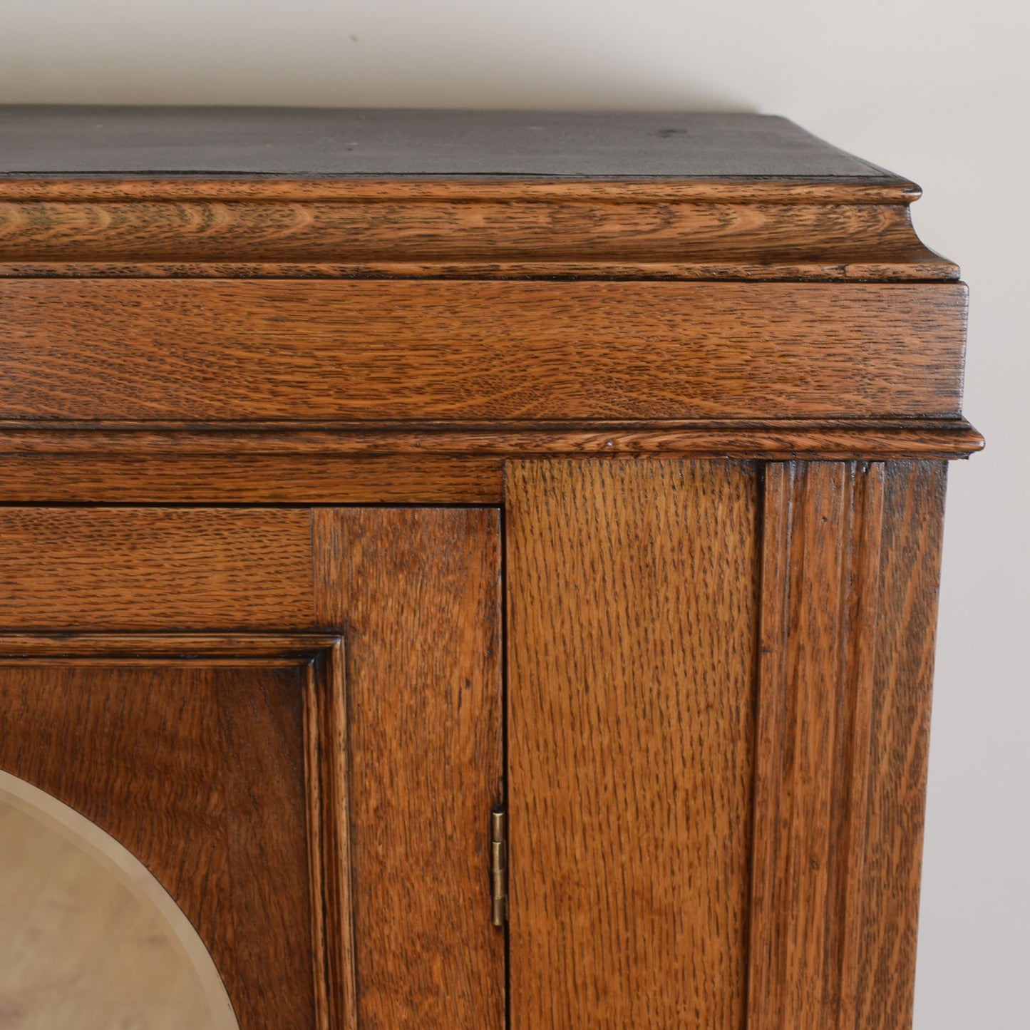 Vintage Oak Mirrored Hallrobe