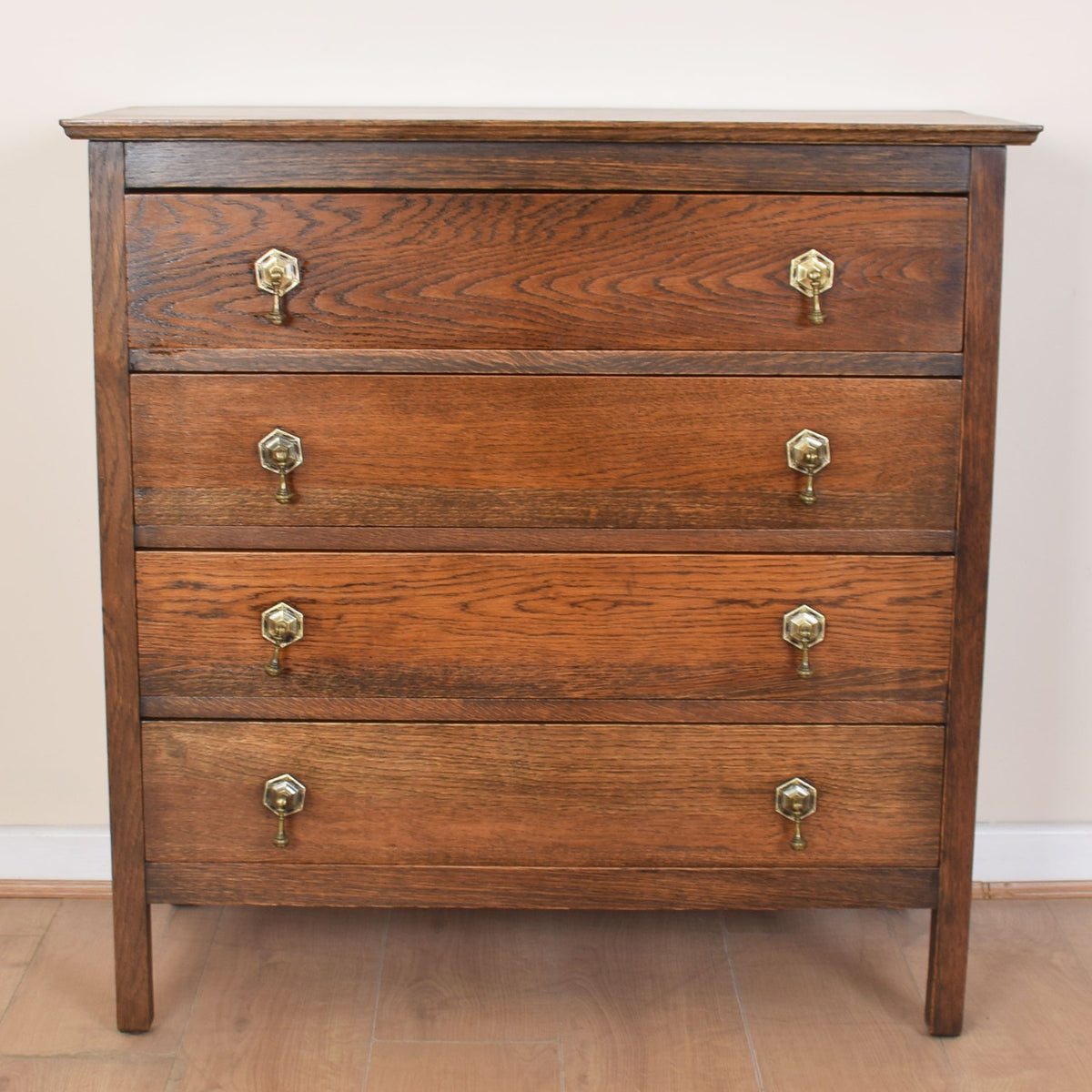Oak Chest of Drawers