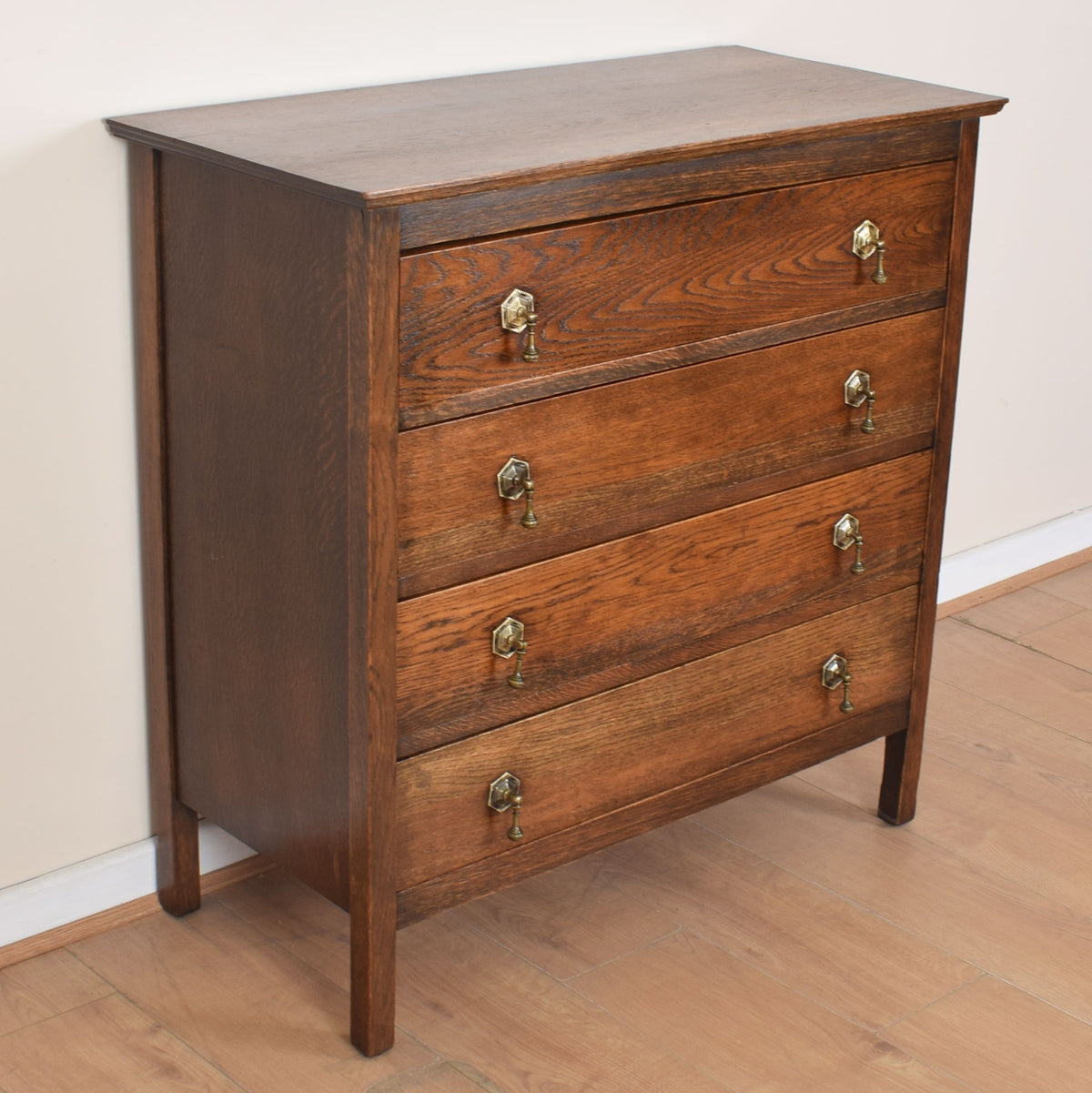 Oak Chest of Drawers