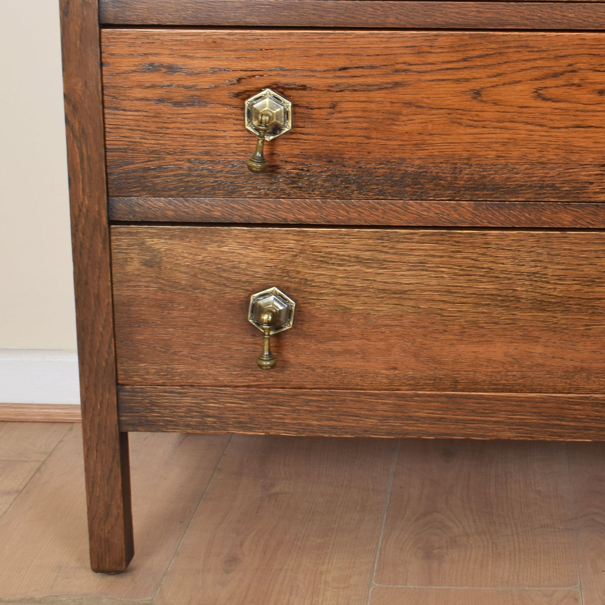 Oak Chest of Drawers