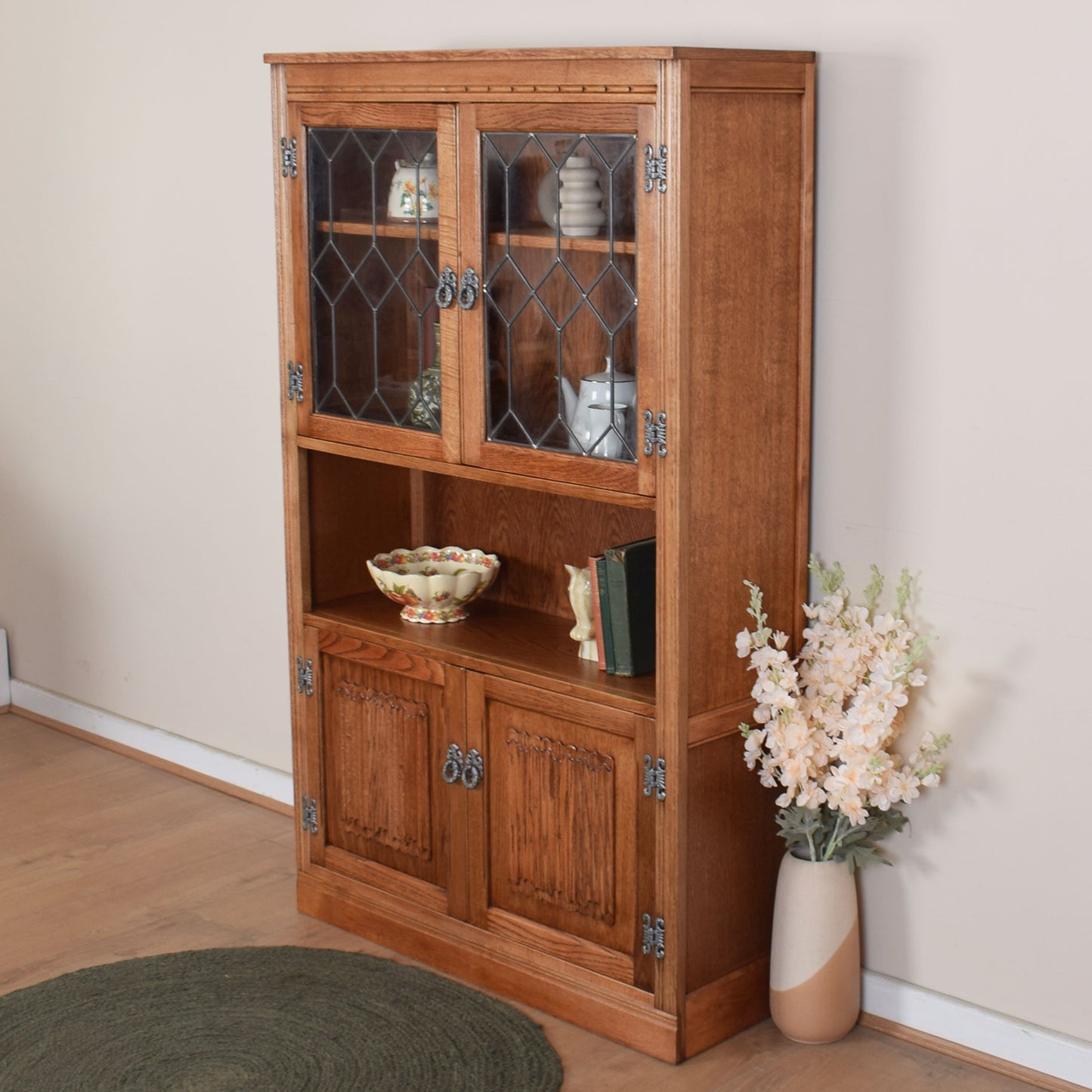 Old Charm Glazed Cabinet with Cupboard