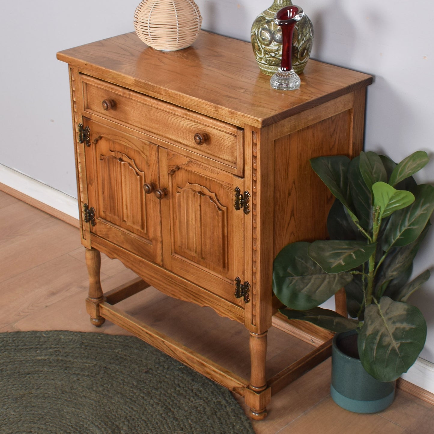 Oak Nathan Cabinet