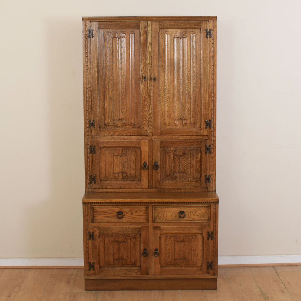 Jaycee Cabinet