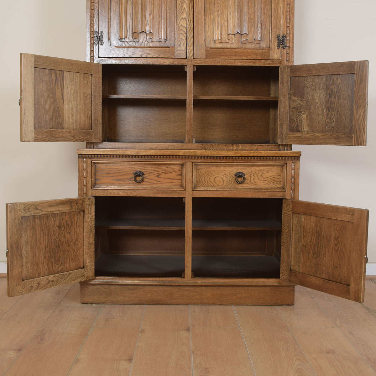 Jaycee Cabinet