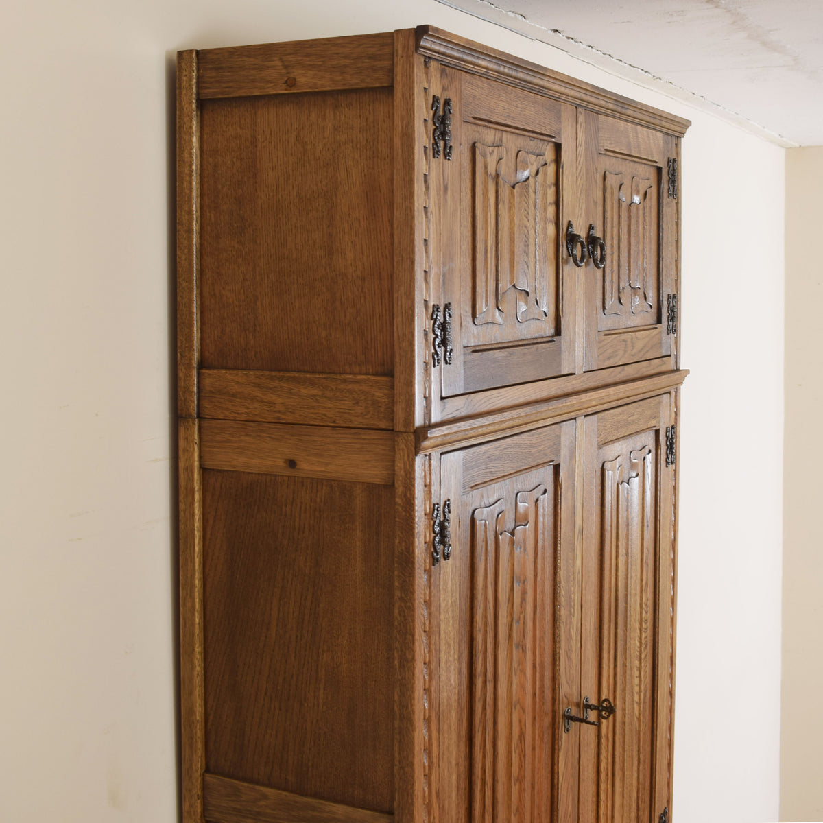 Jaycee Cabinet