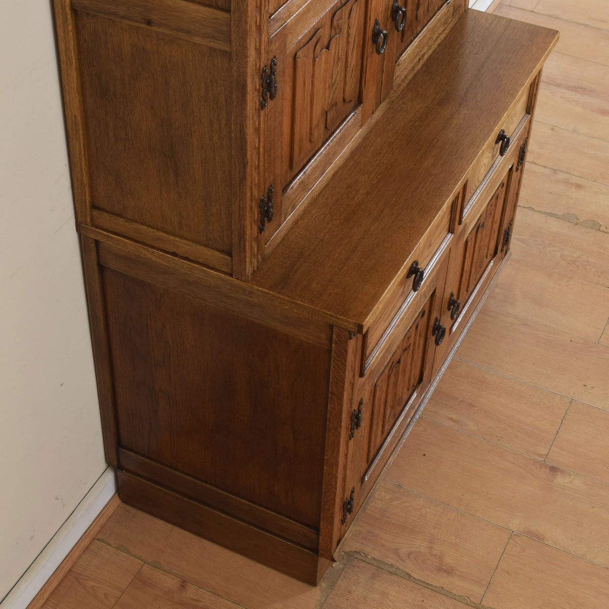 Jaycee Cabinet