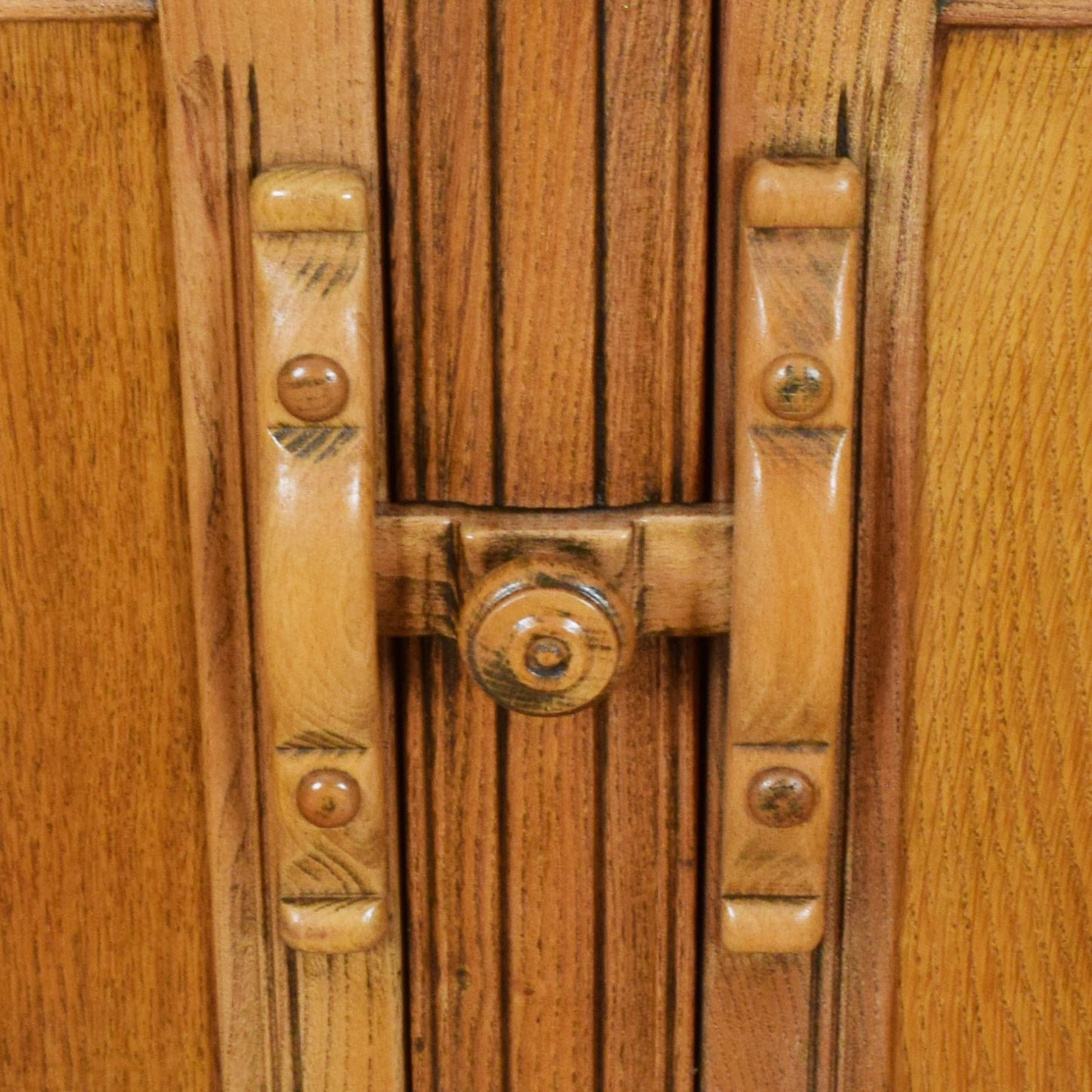 Ercol Court Cabinet