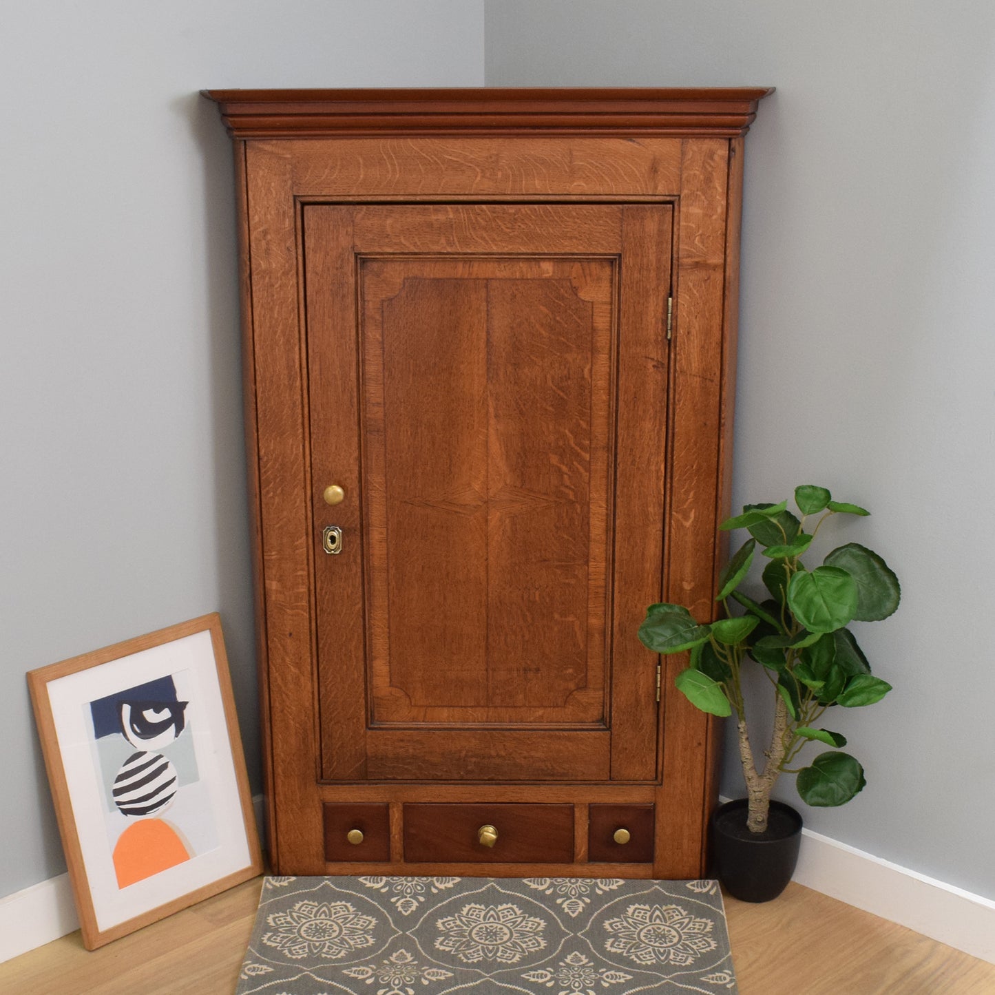 Georgian Oak Corner Cupboard