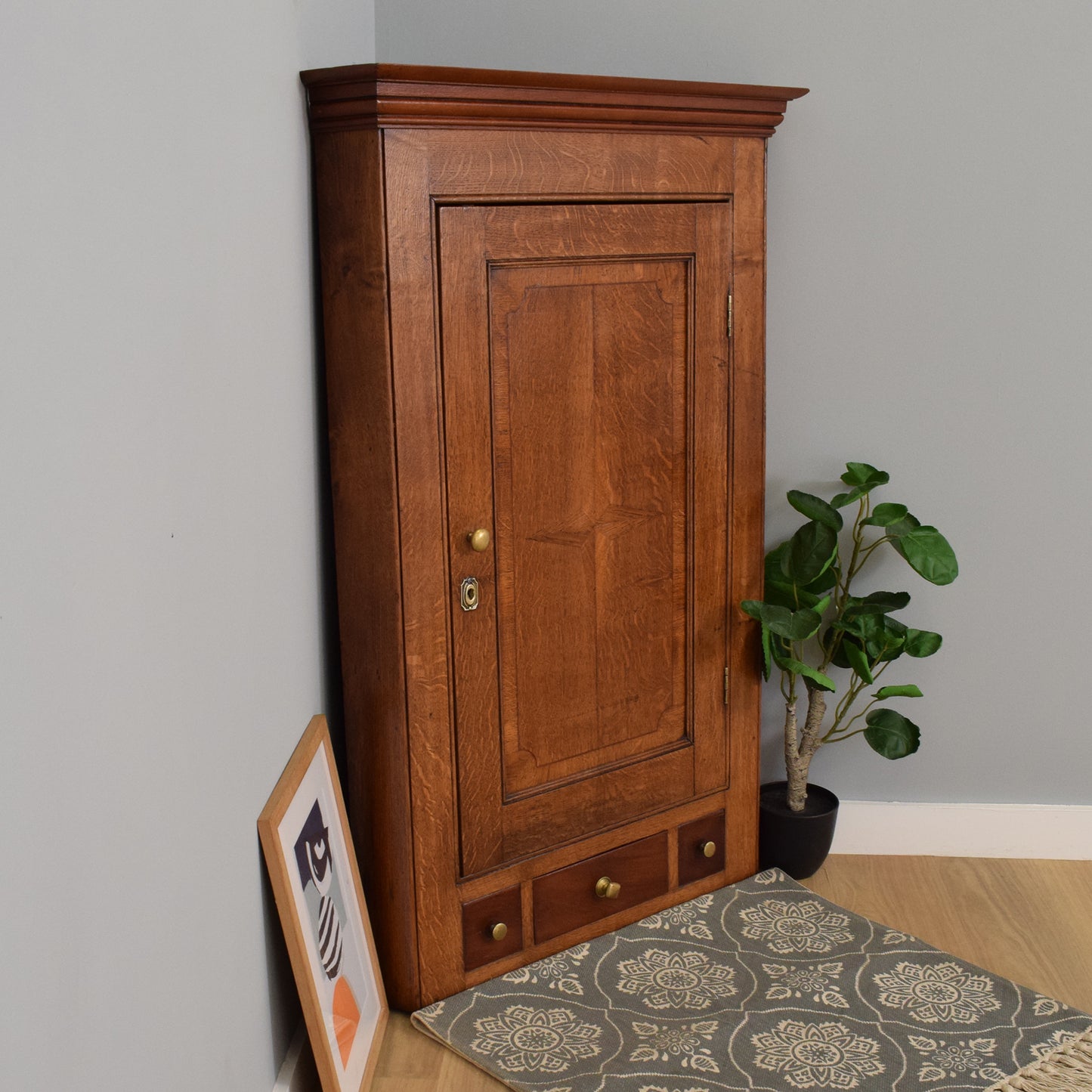 Georgian Oak Corner Cupboard