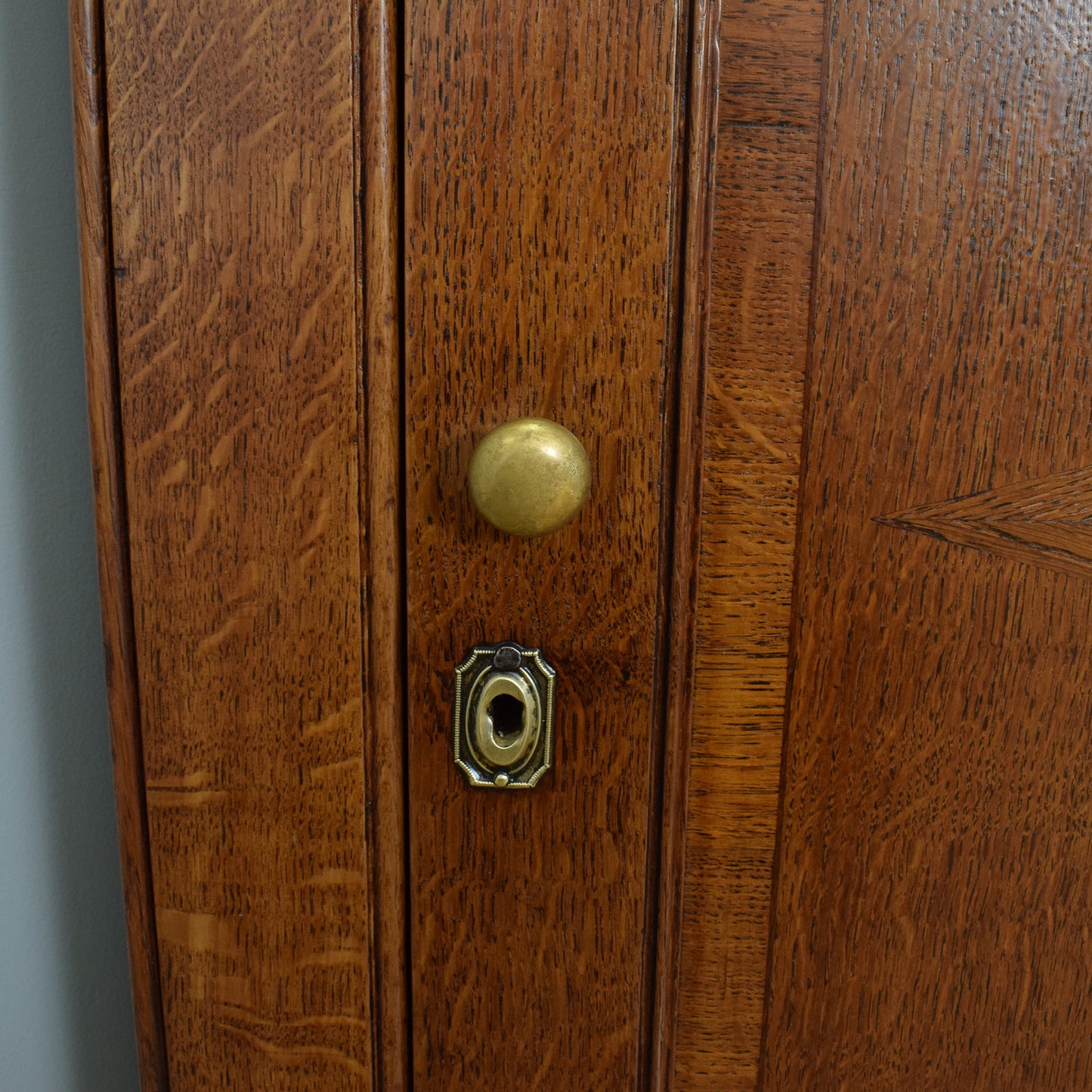 Georgian Oak Corner Cupboard