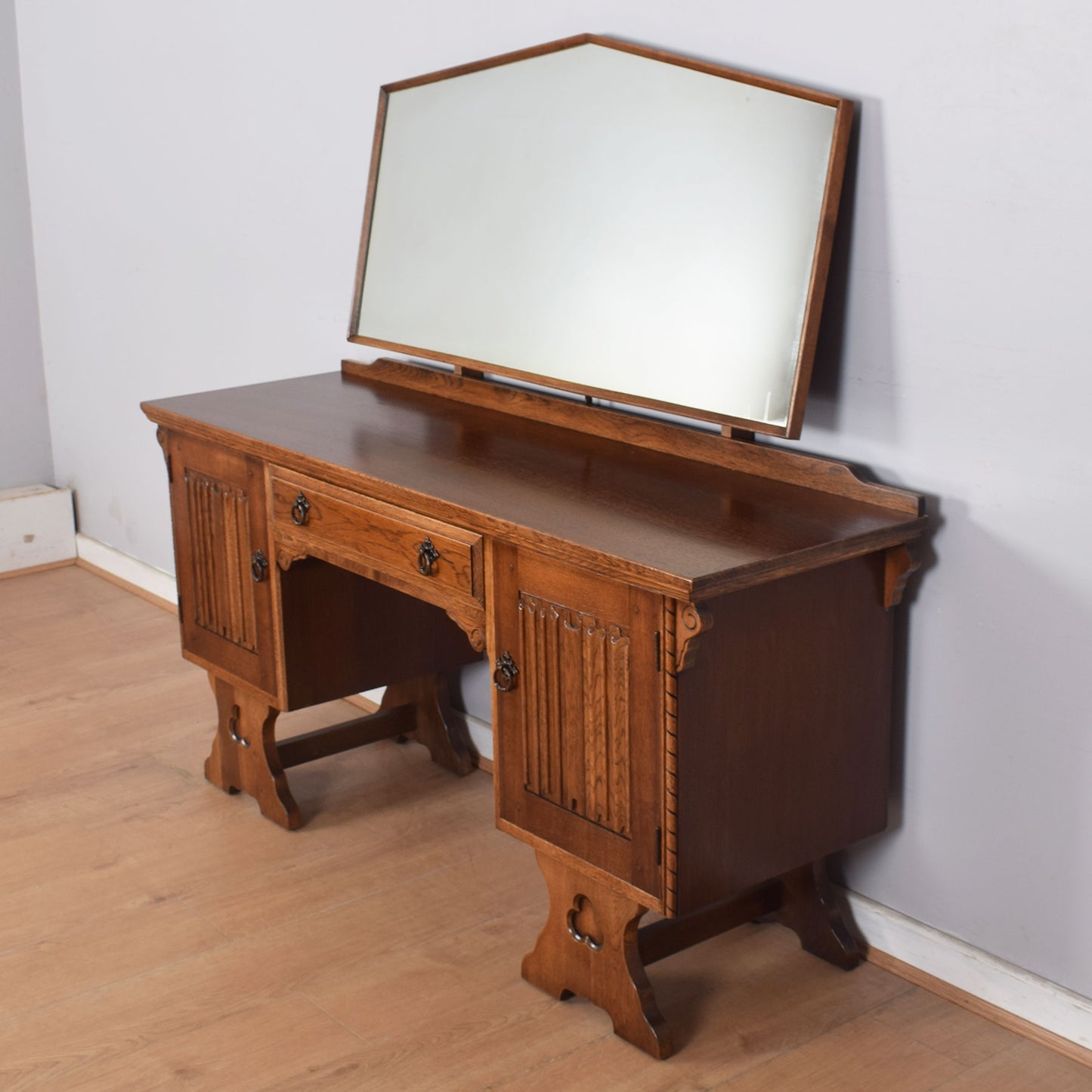 Oak Linenfold Dressing Table