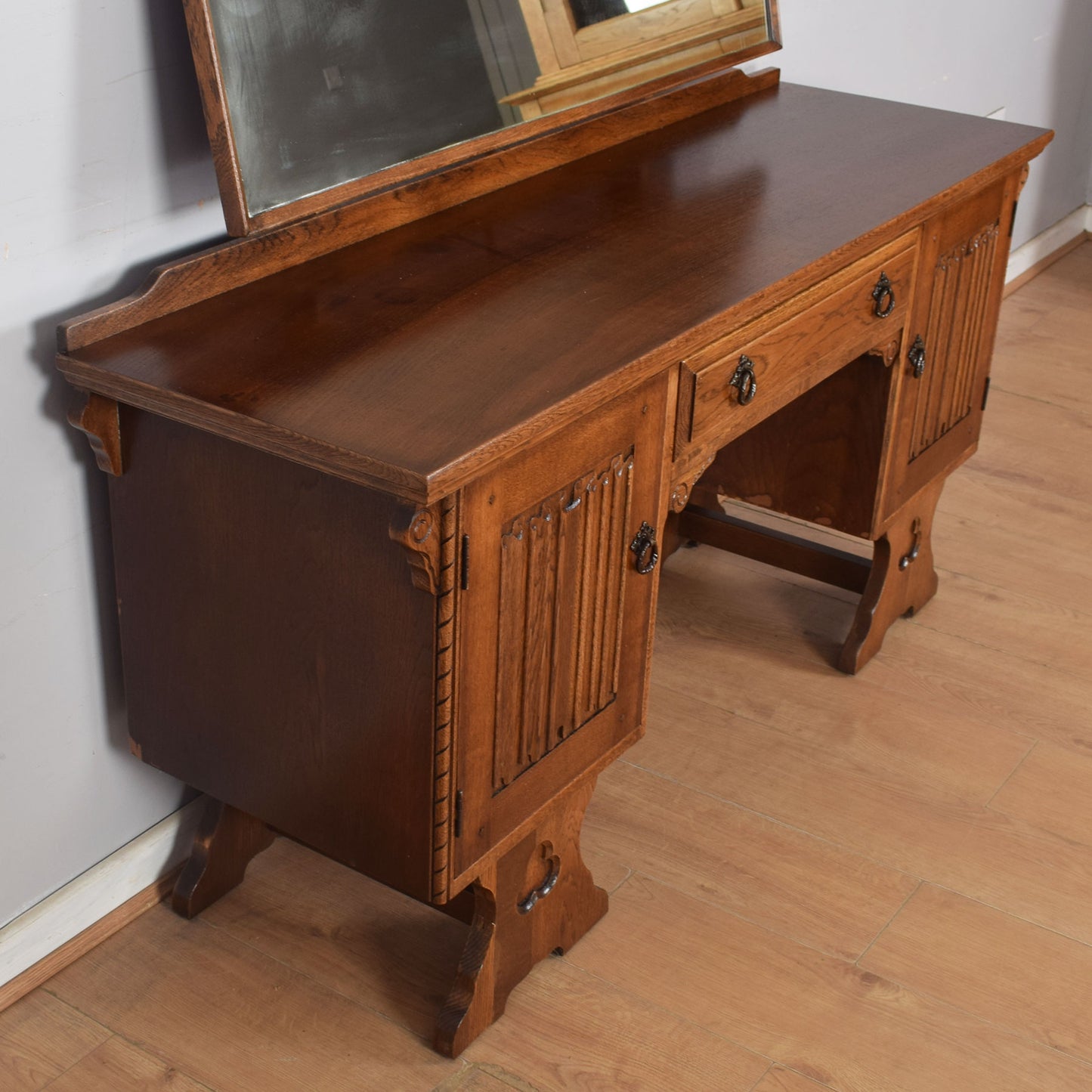 Oak Linenfold Dressing Table