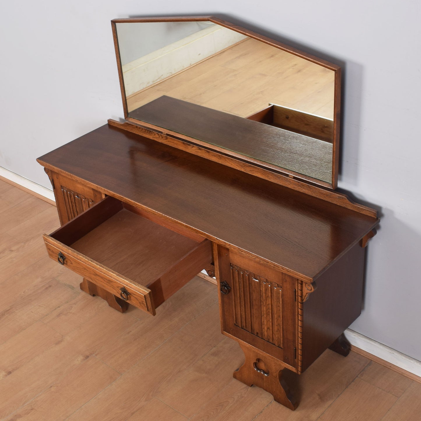 Oak Linenfold Dressing Table