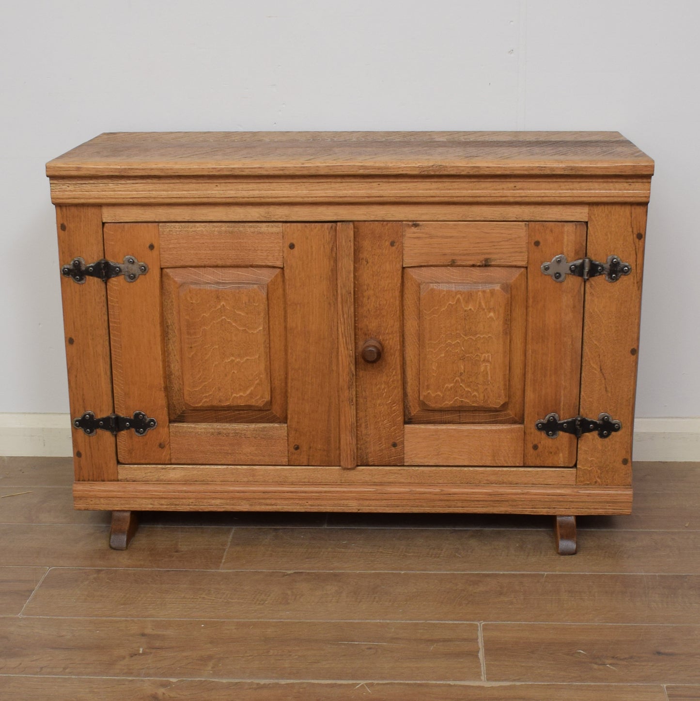 Oak TV Cabinet