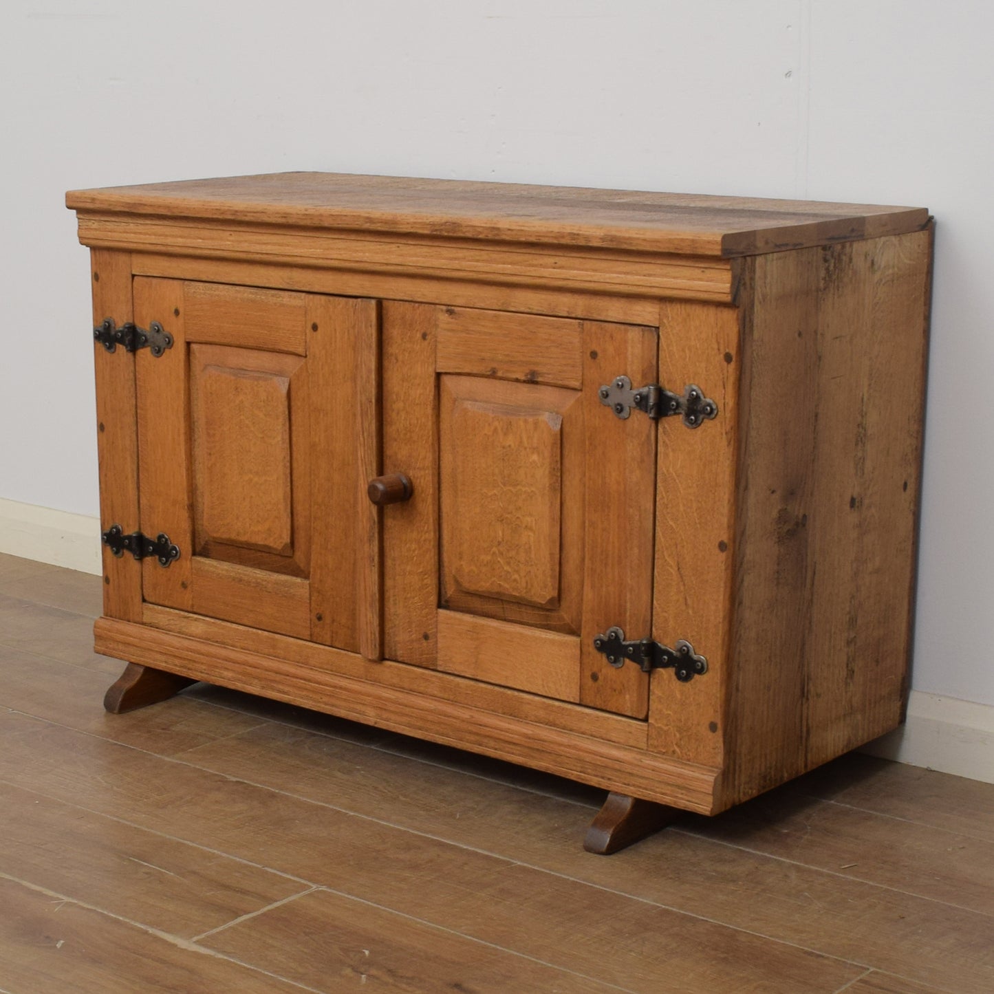 Oak TV Cabinet