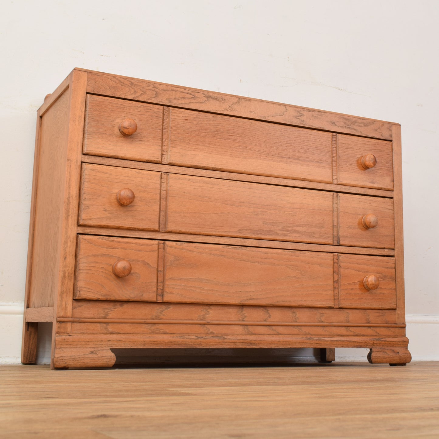 Oak Chest Of Drawers