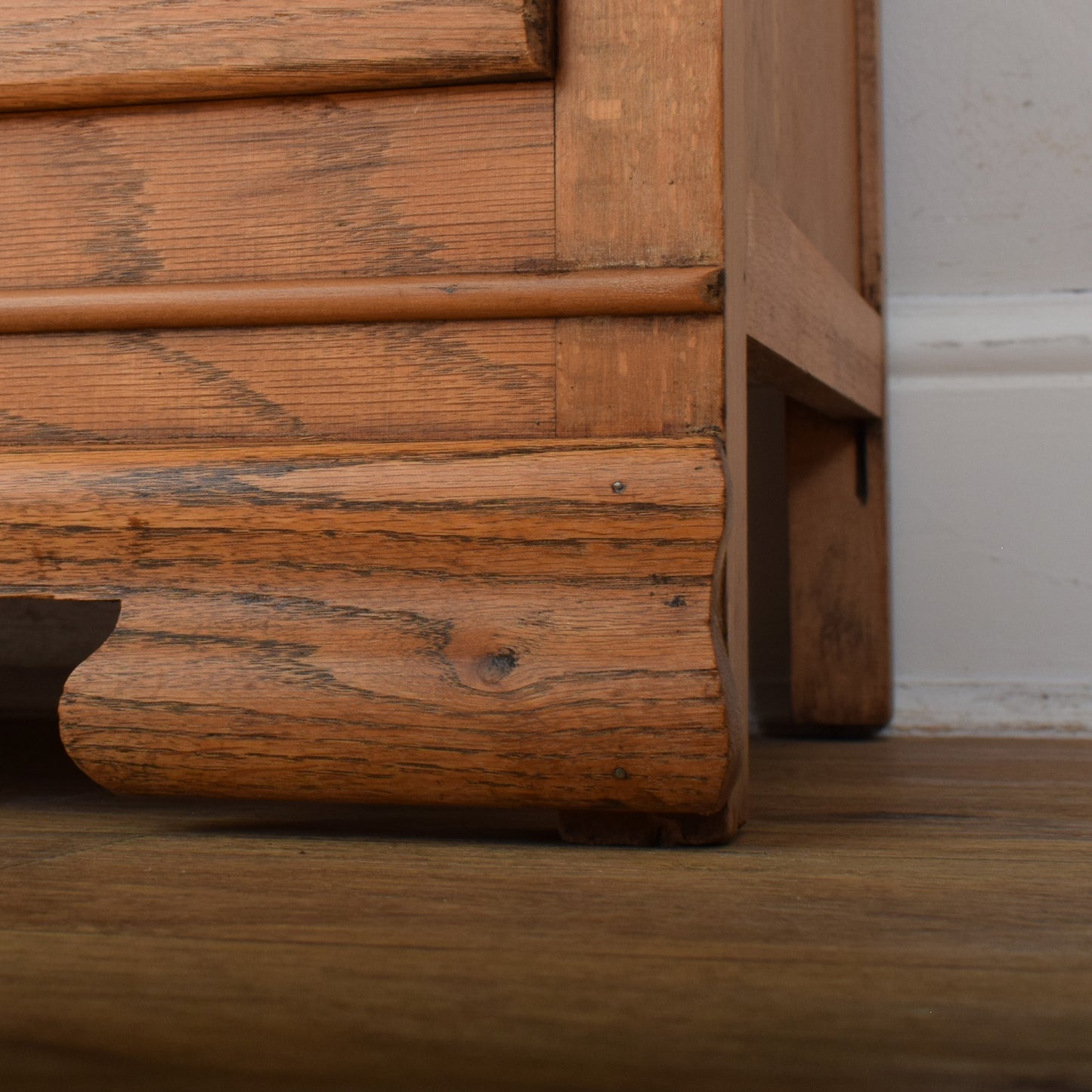 Oak Chest Of Drawers