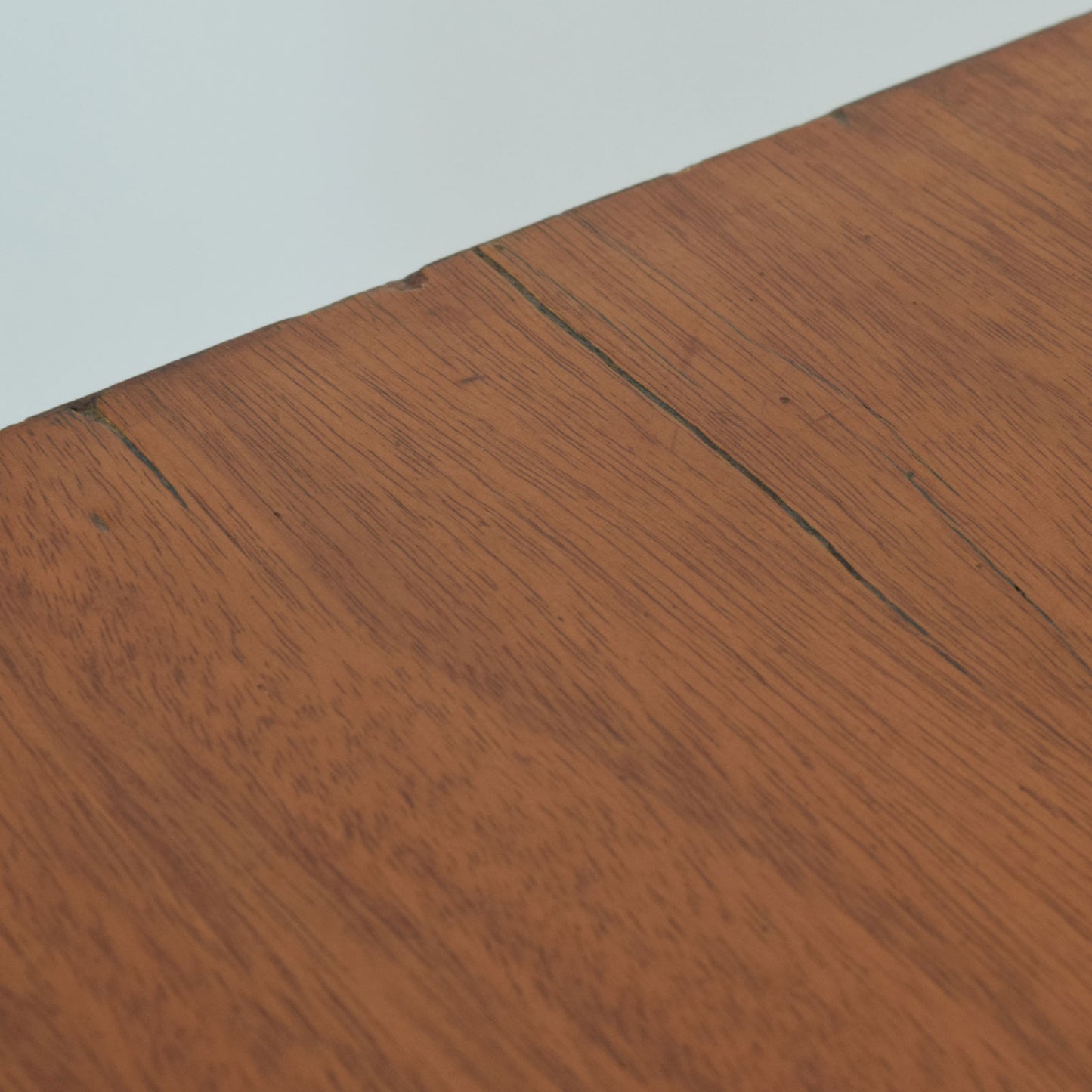 Rustic Mahogany Chest of Drawers