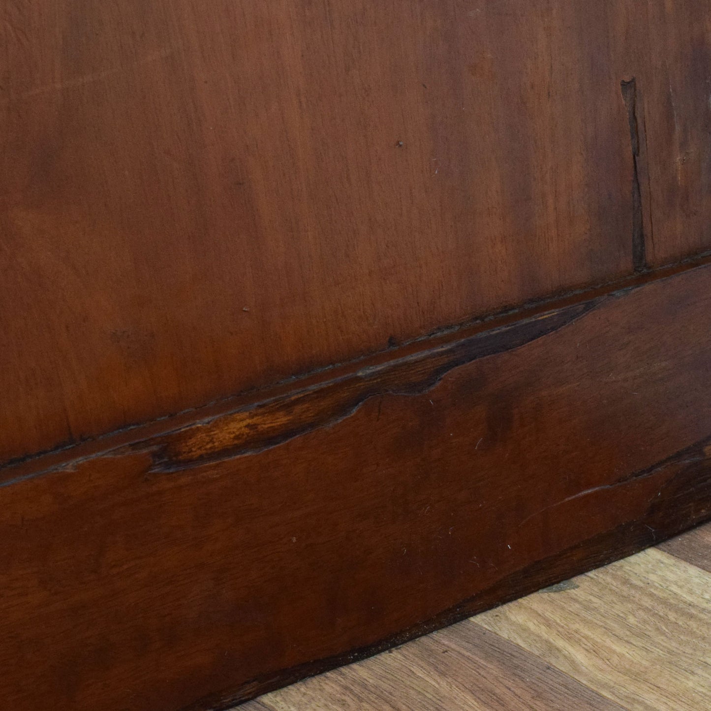 Rustic Mahogany Chest of Drawers