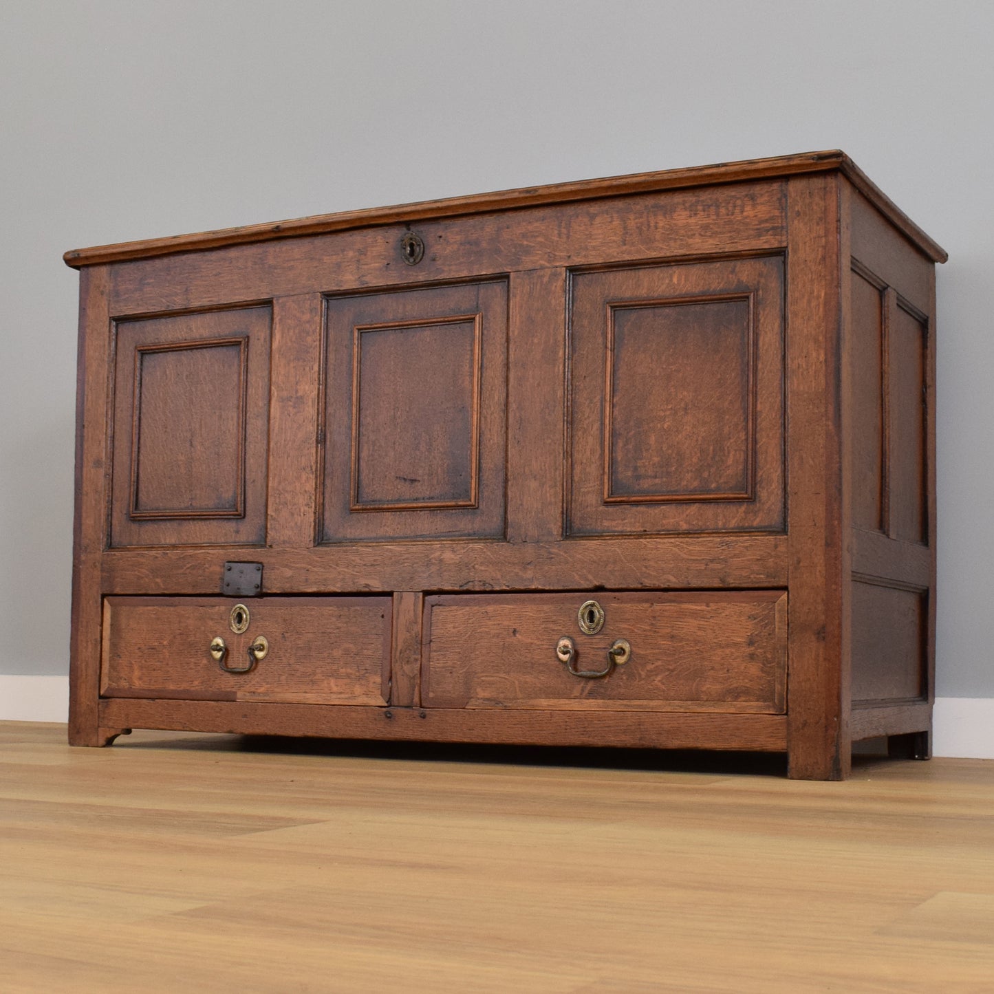 Vintage Oak Mule Chest