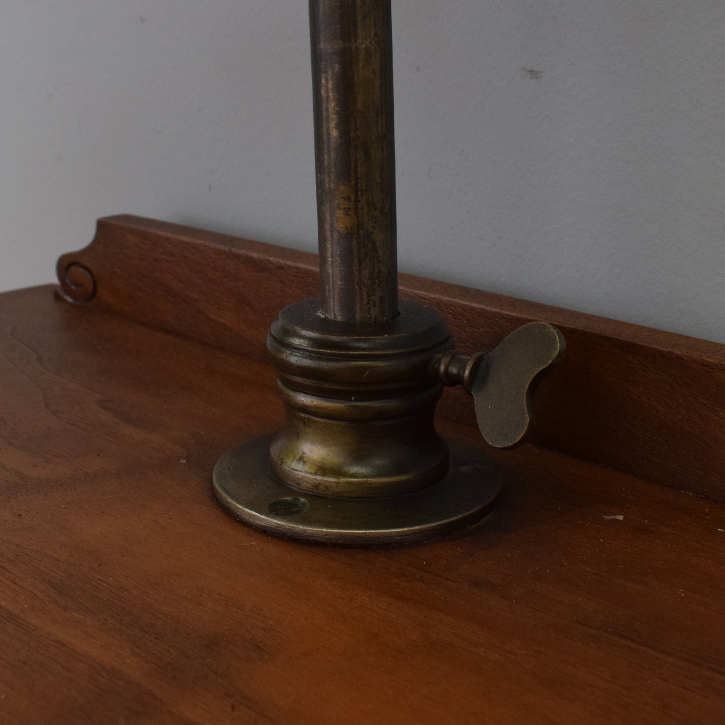 Victorian Gentleman’s Wash Stand