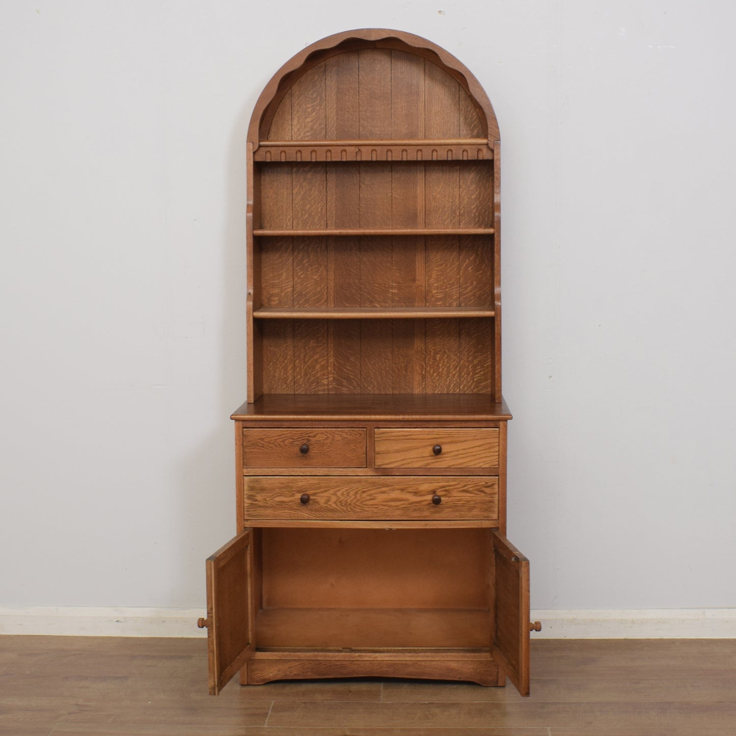Oak 'Dome Top' Dresser