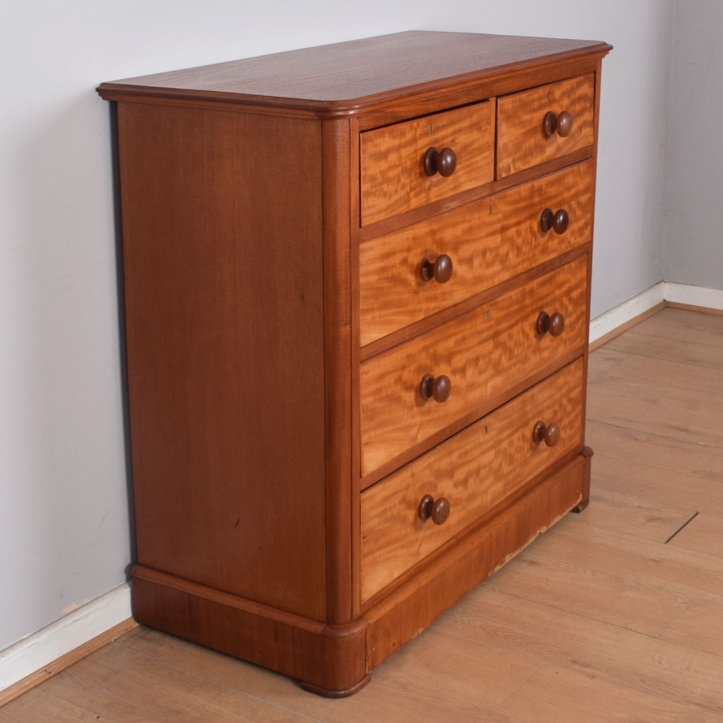 Mahogany Chest of Drawers