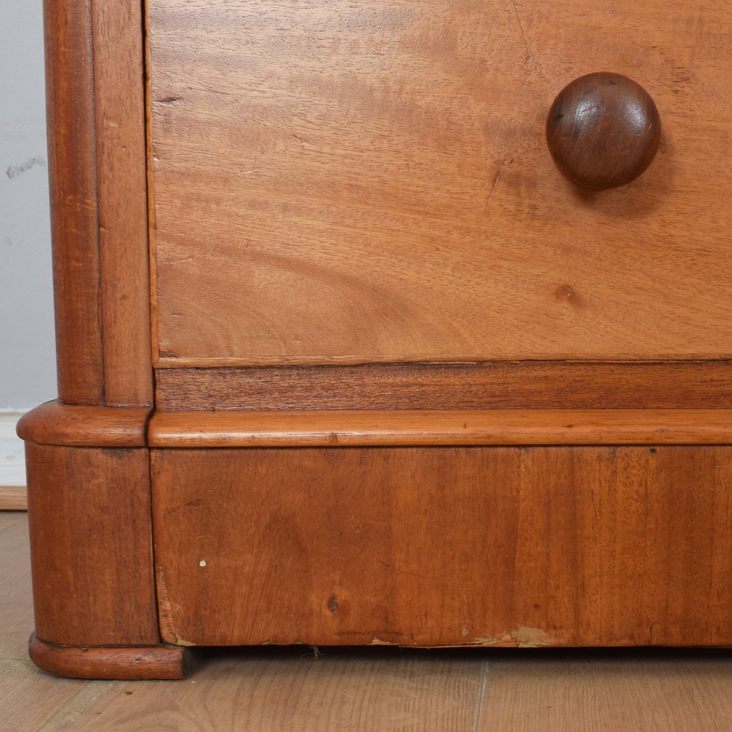 Mahogany Chest of Drawers