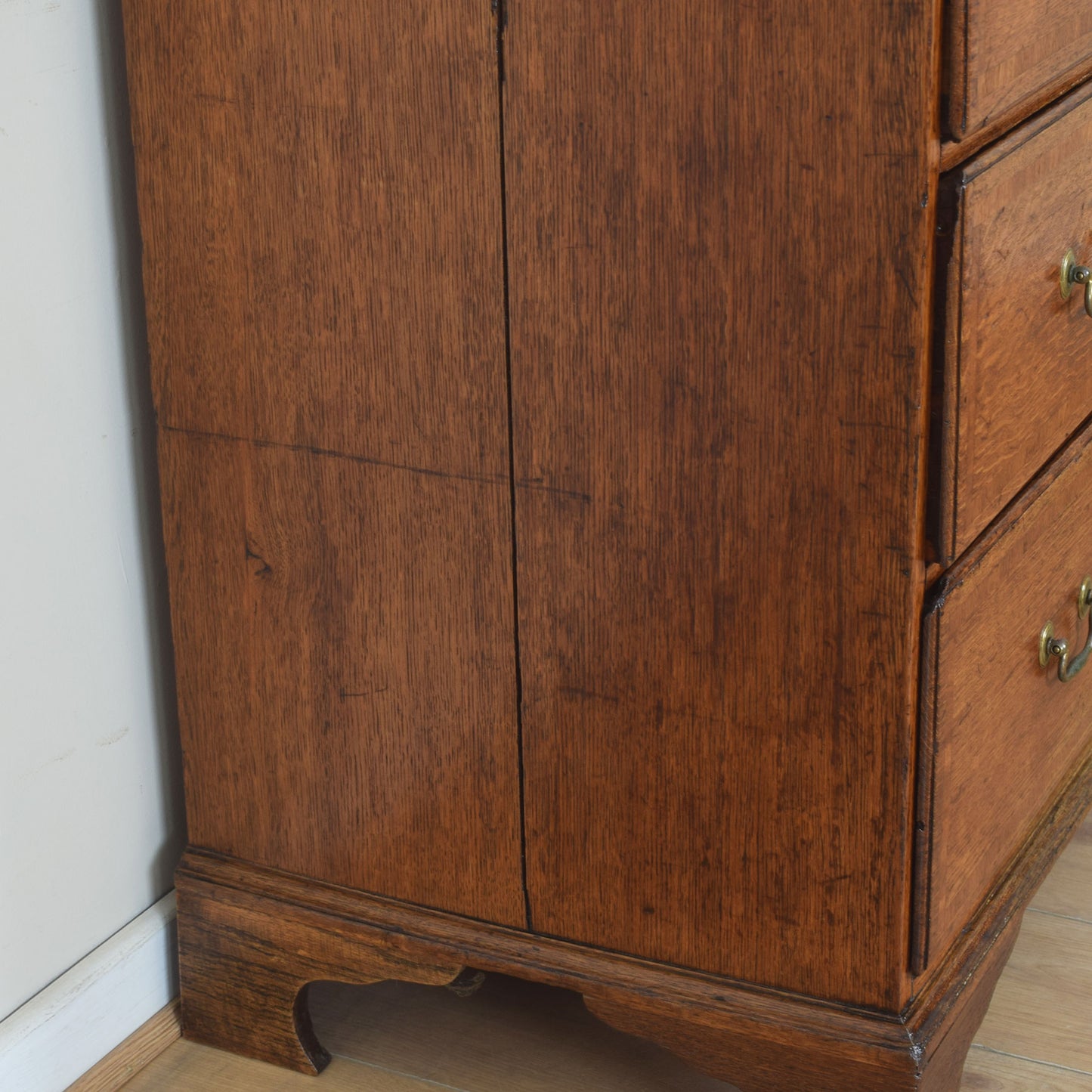 Large Oak Chest Of Drawers