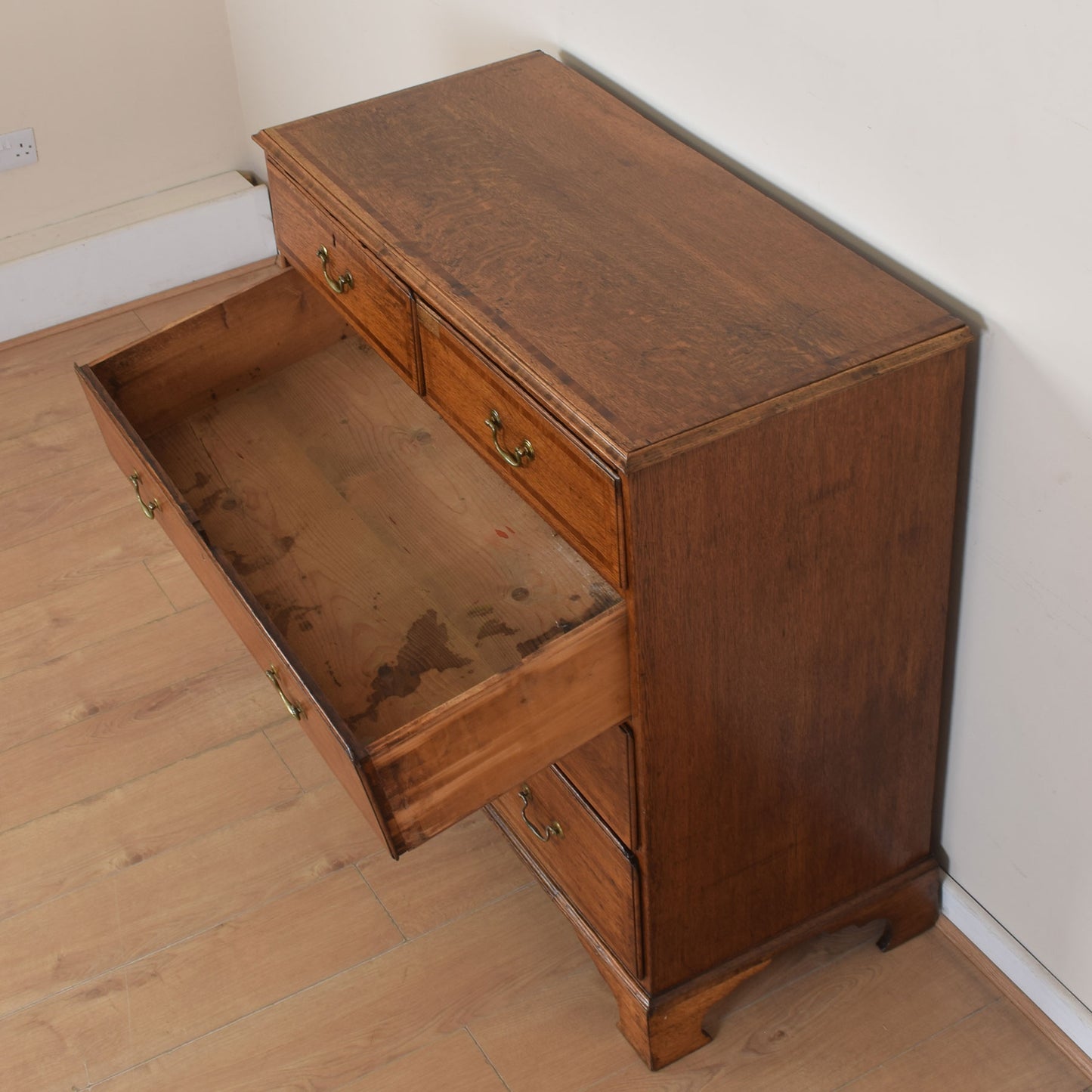 Large Oak Chest Of Drawers