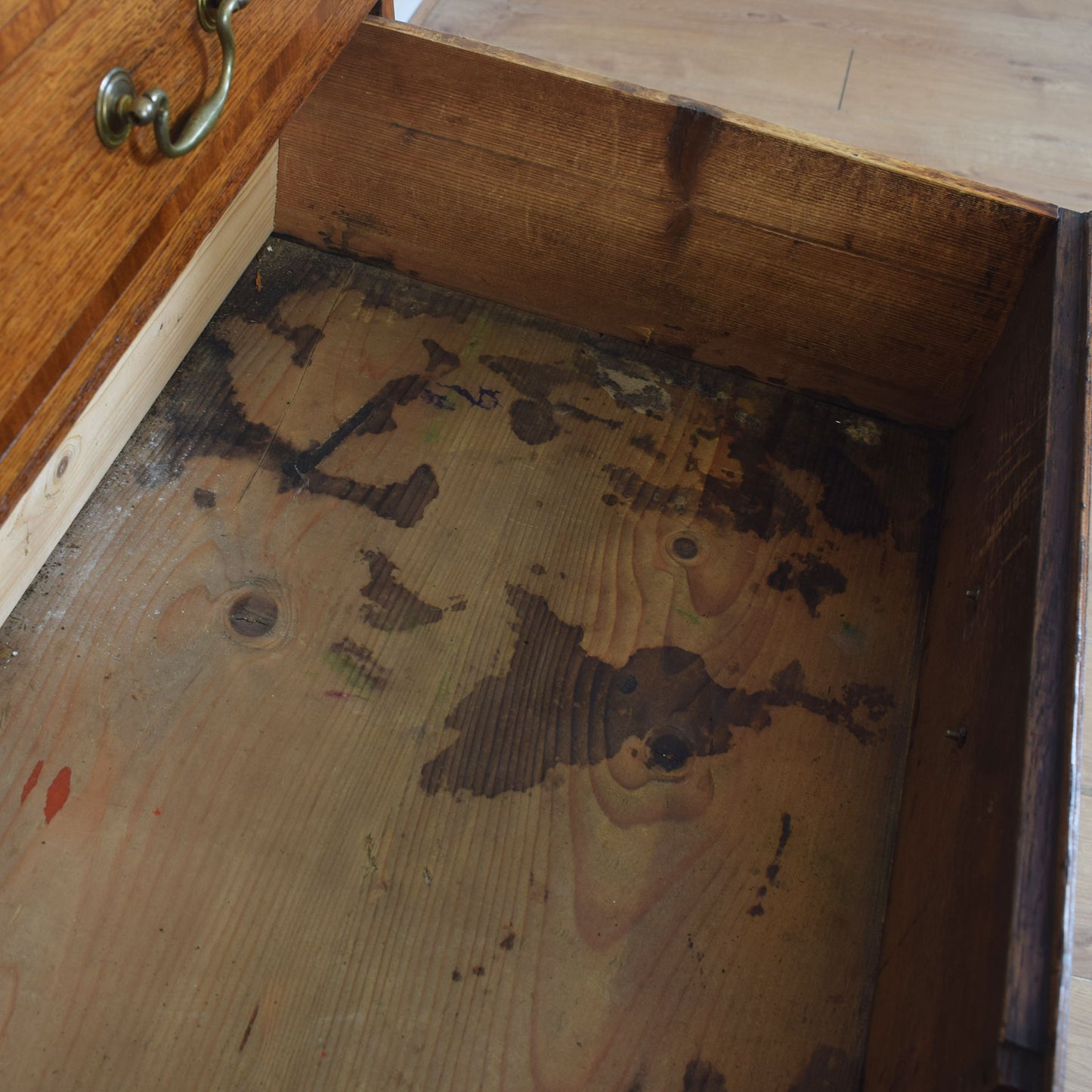 Large Oak Chest Of Drawers