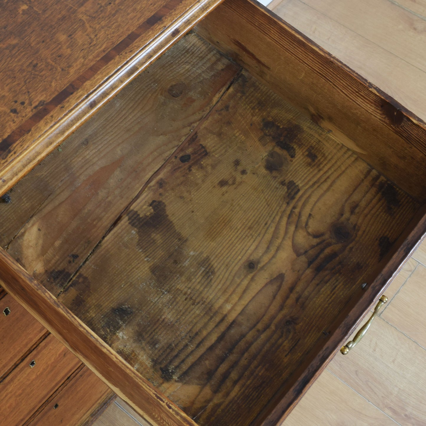 Large Oak Chest Of Drawers
