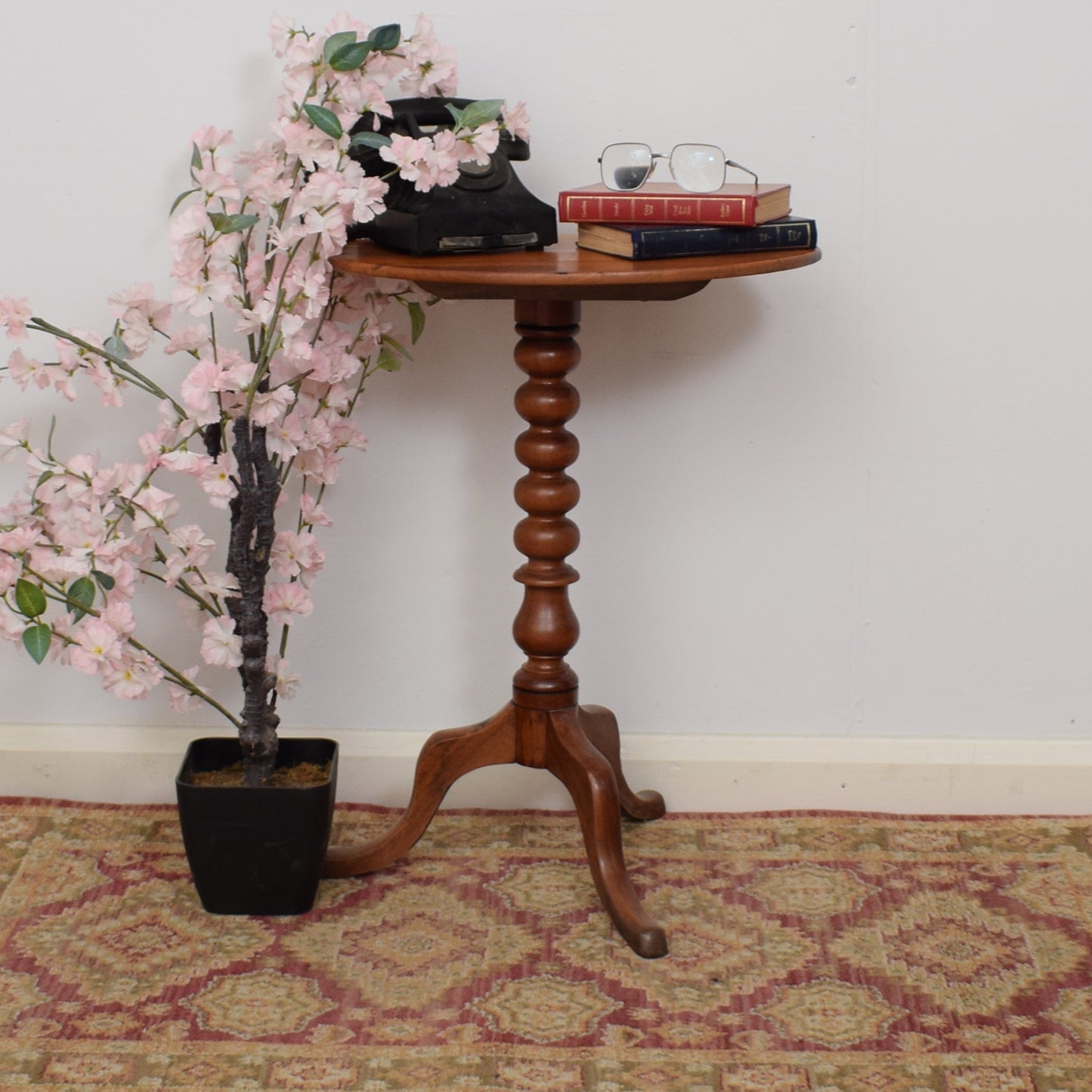 Mahogany Tilt-Top Side Table