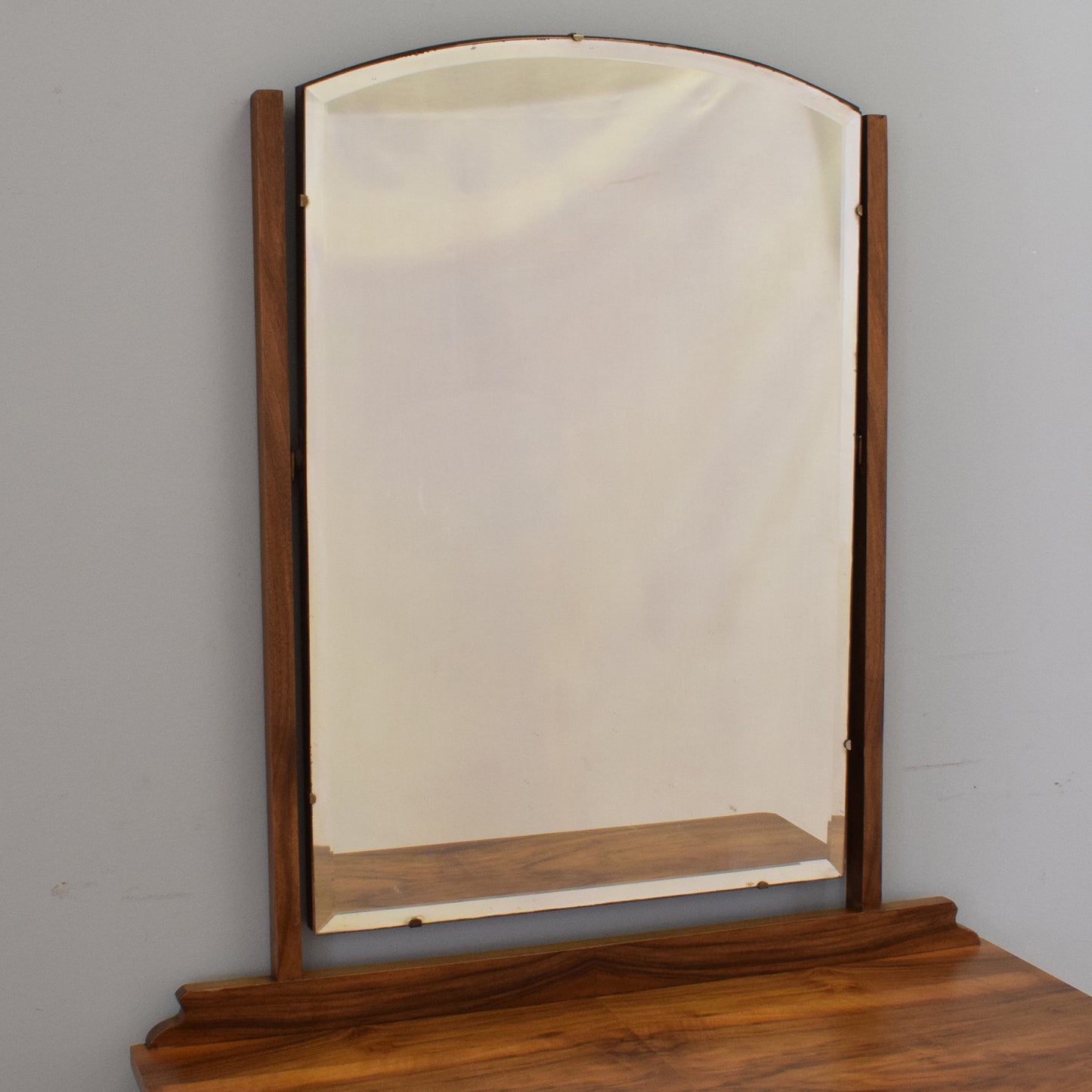 Mahogany Dressing Chest