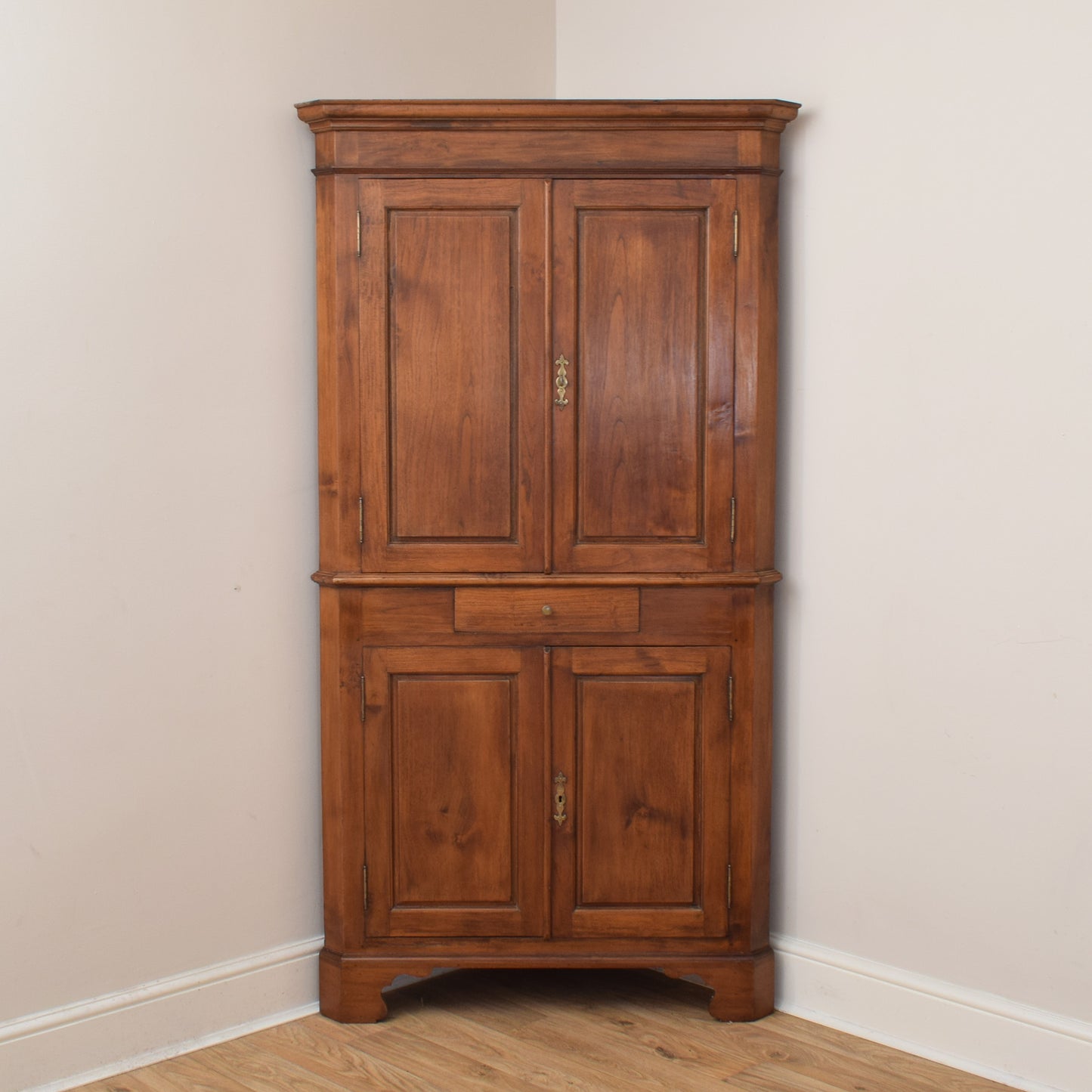 Oak Corner Cabinet