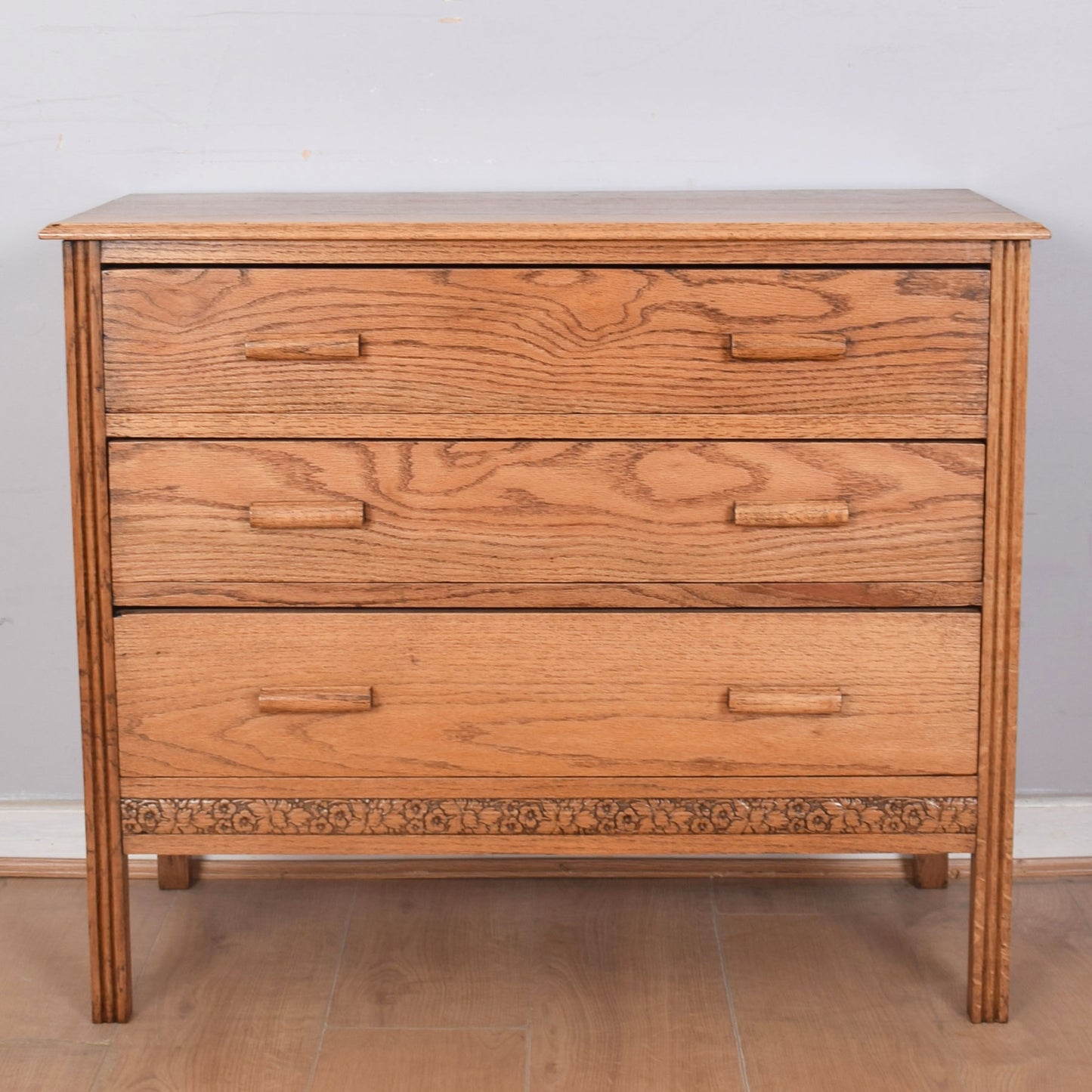 Vintage Oak Chest of Drawers