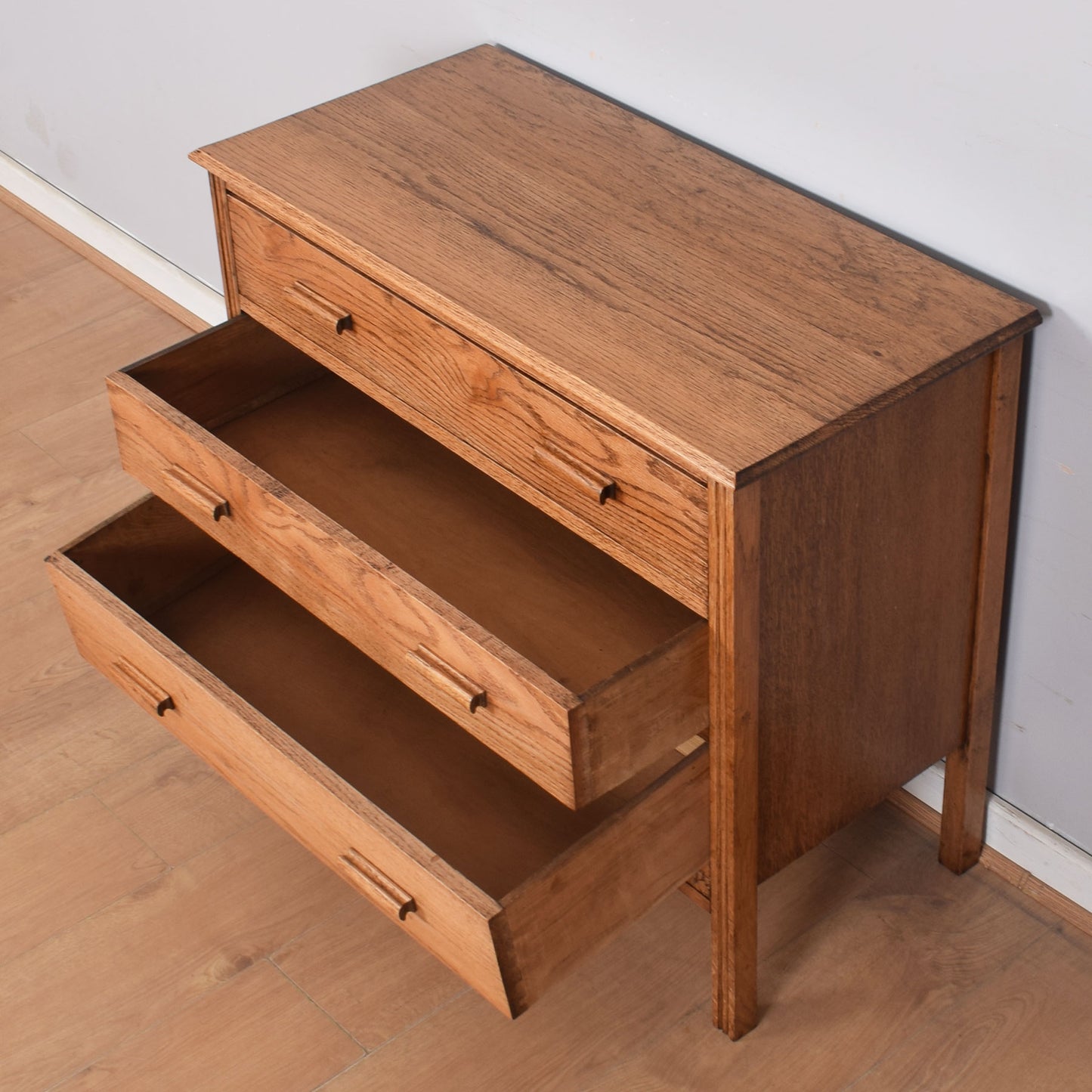 Vintage Oak Chest of Drawers