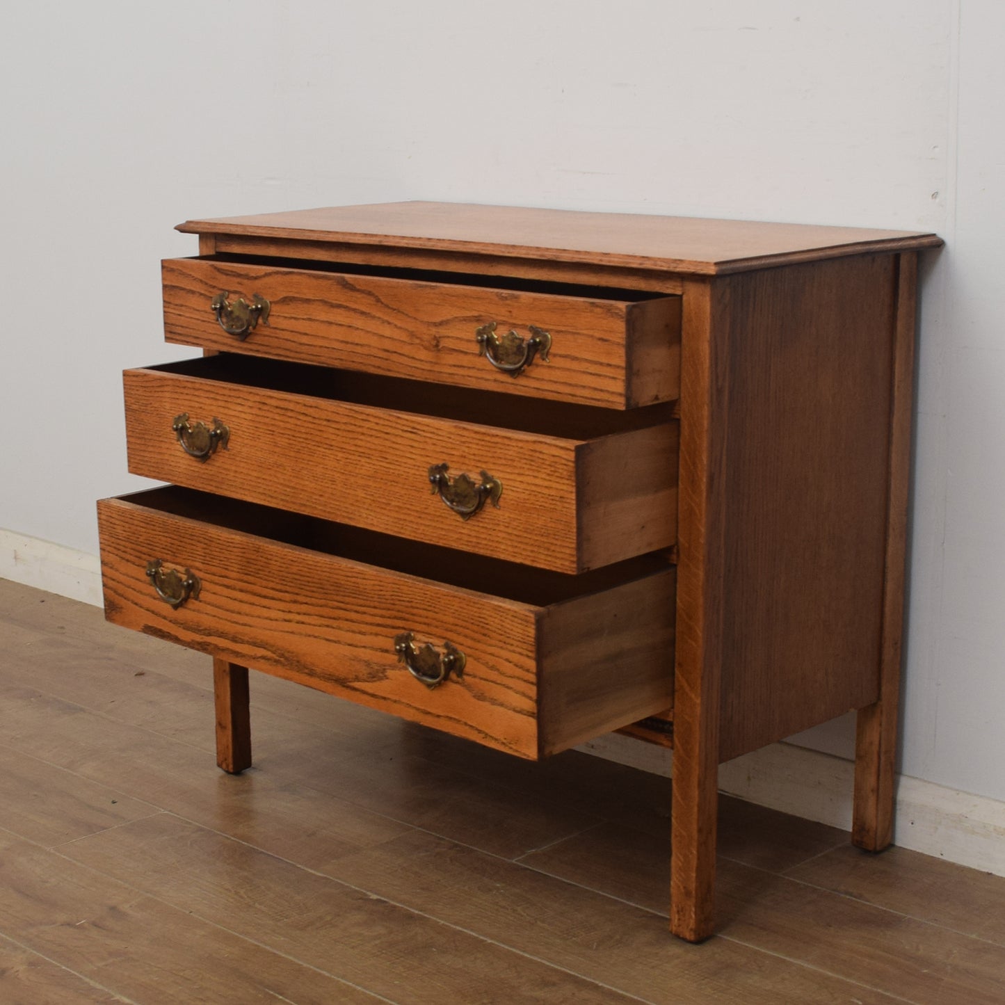 Vintage Oak Chest Of Drawers