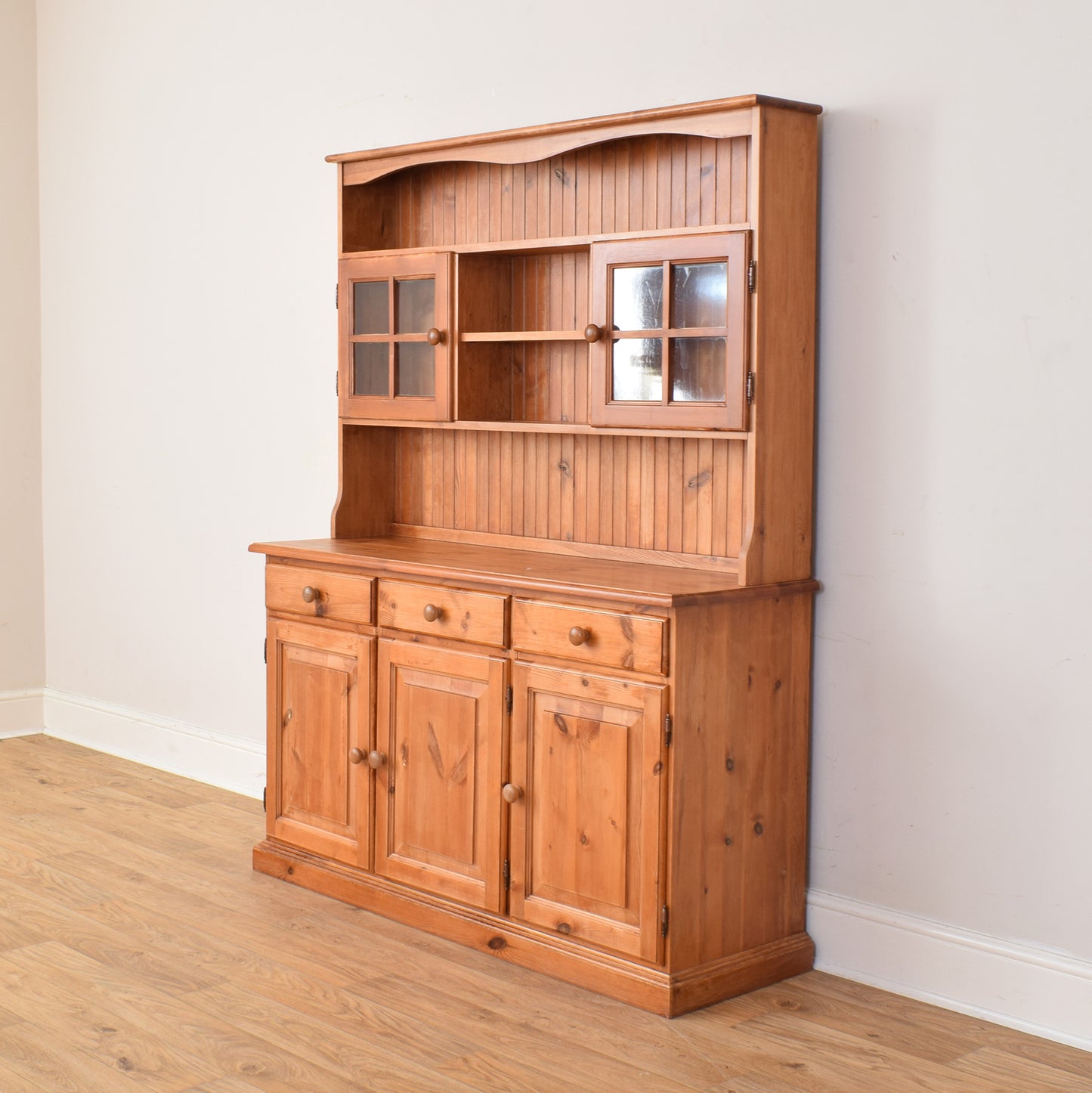 Pine Dresser