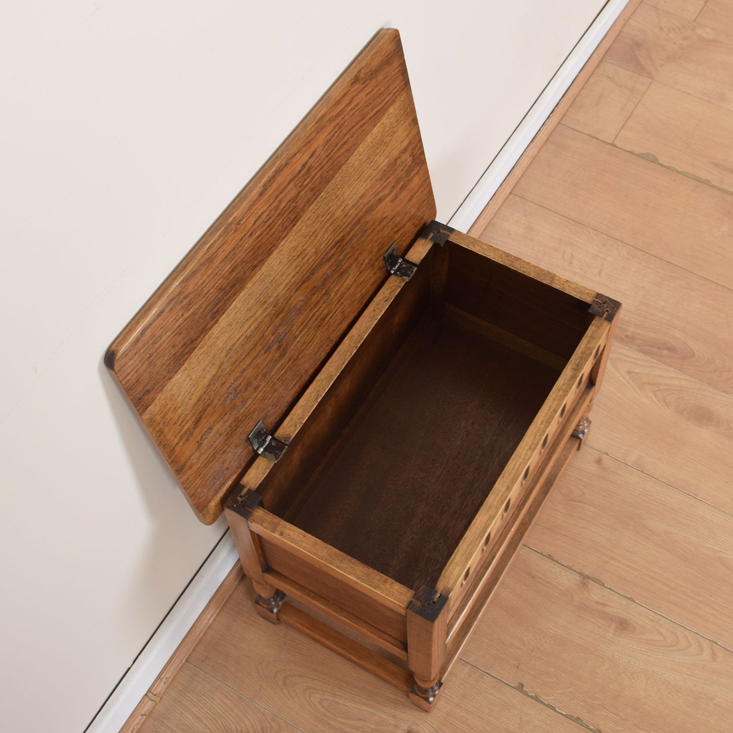Oak Craft Box / Coffee Table