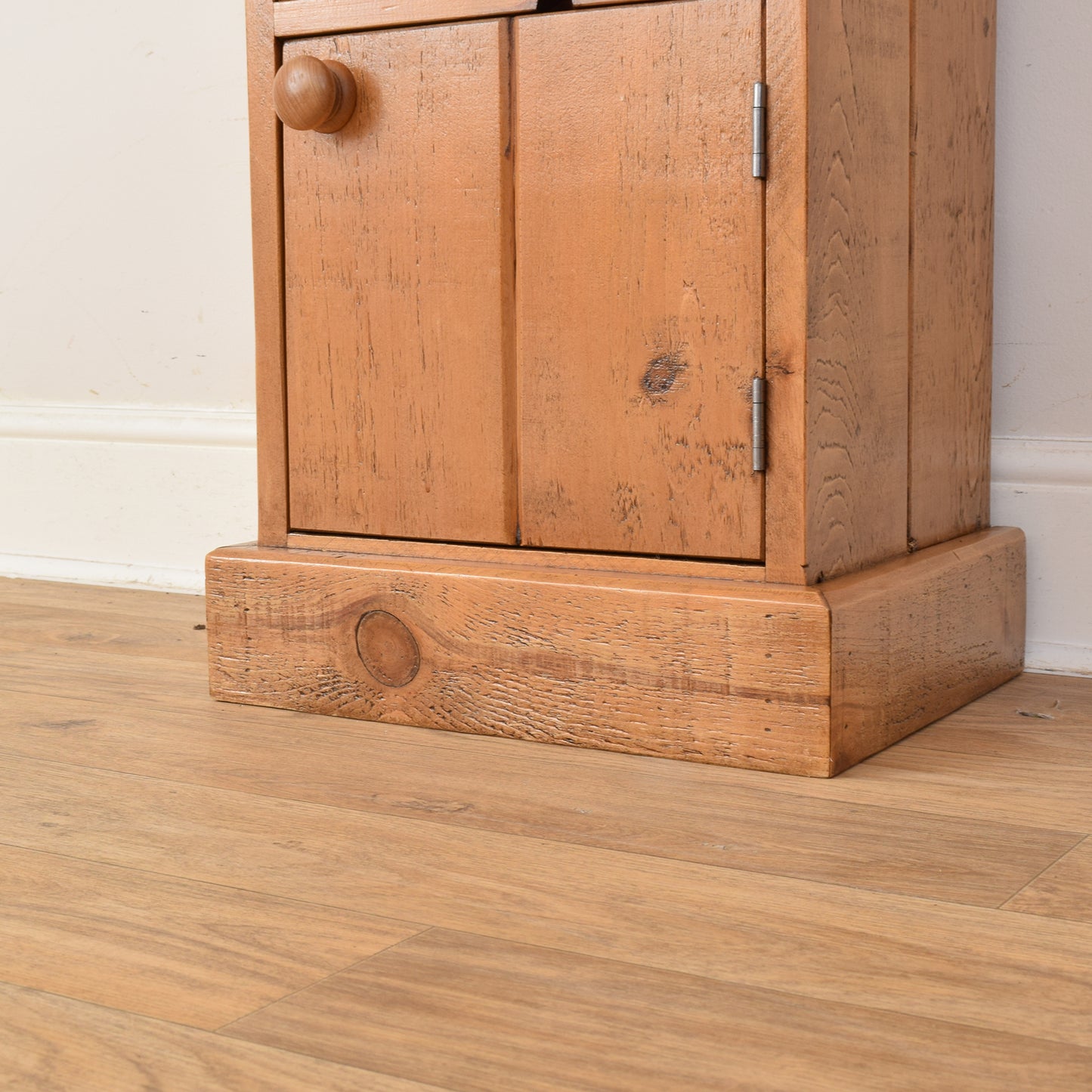 Pine Bedside