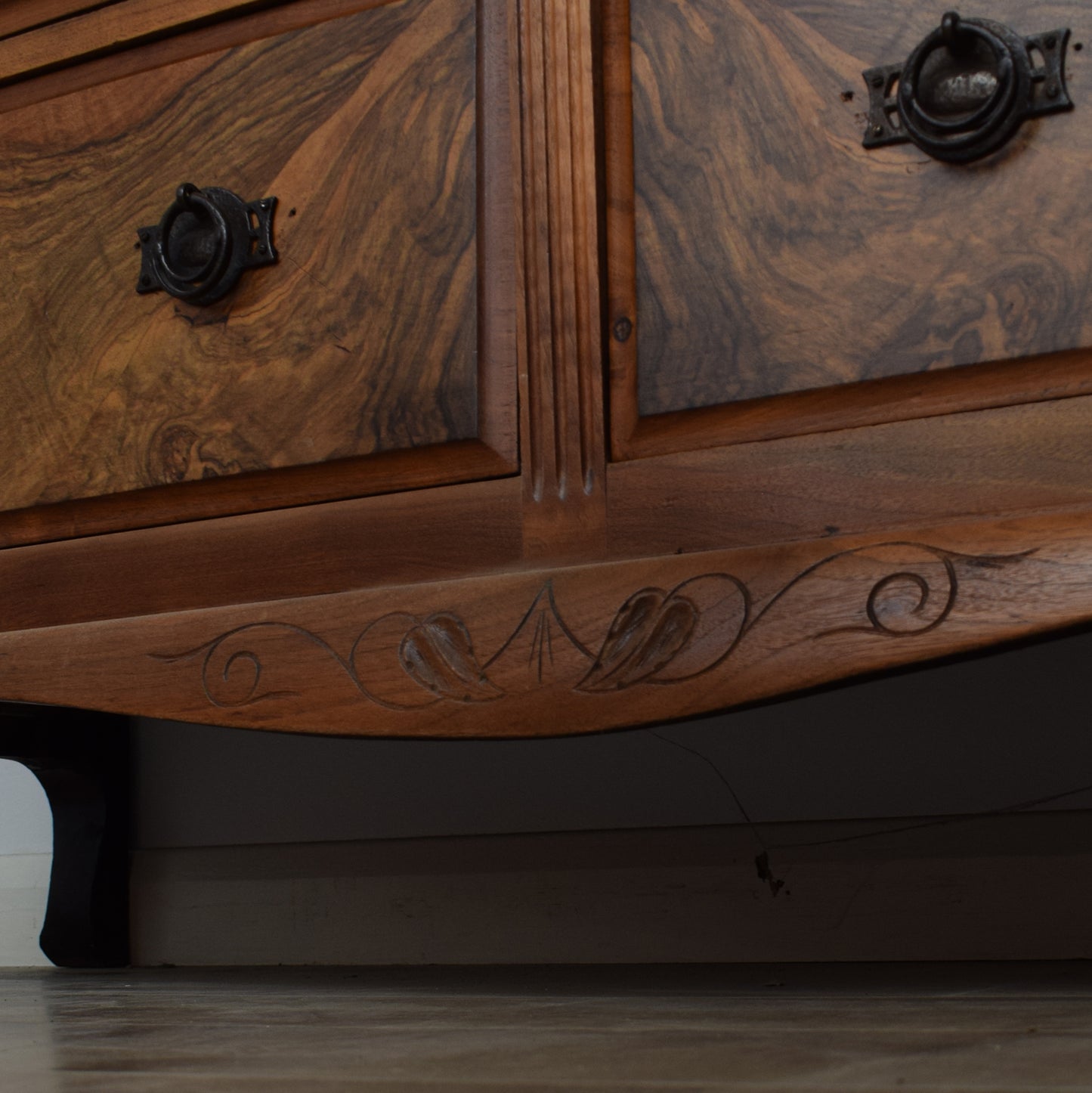 Large Mahogany Chest of Drawers
