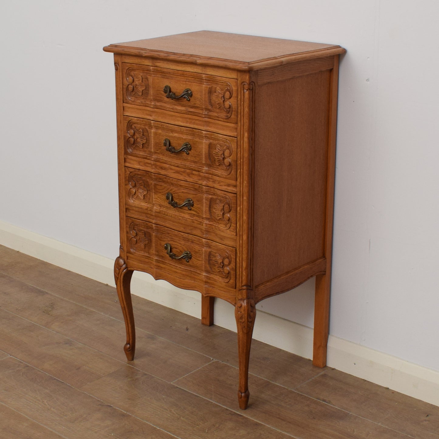 French Chest of Drawers