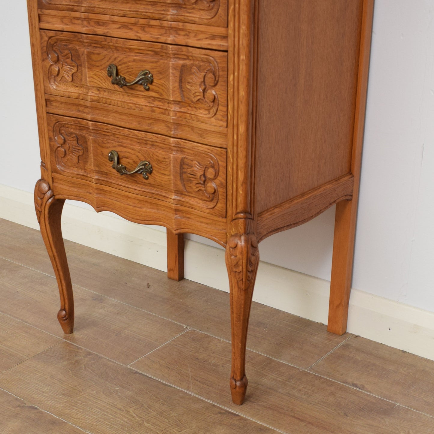 French Chest of Drawers