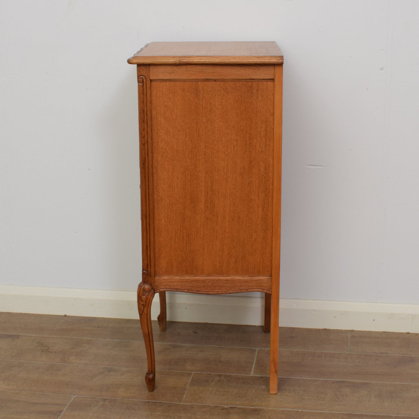 French Chest of Drawers