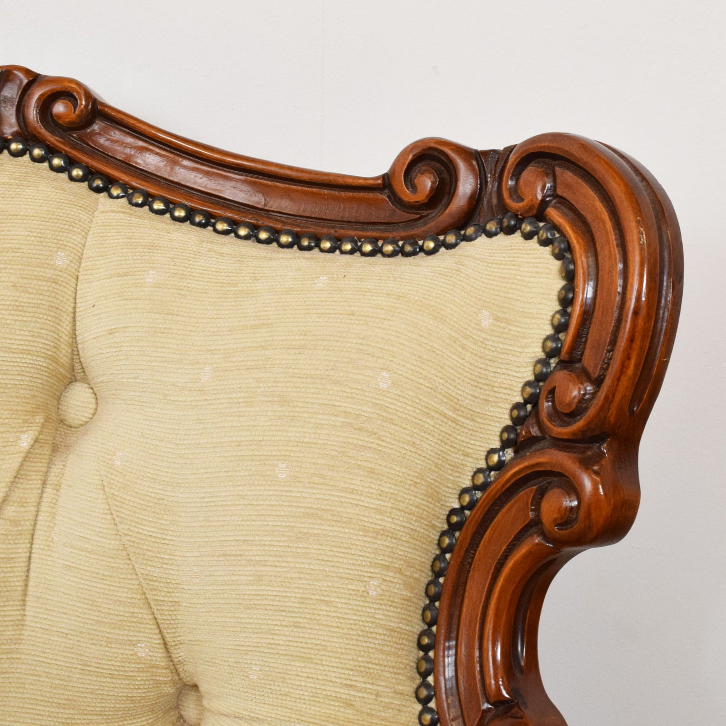 Carved Mahogany Rococo Revival Three-Piece Suite