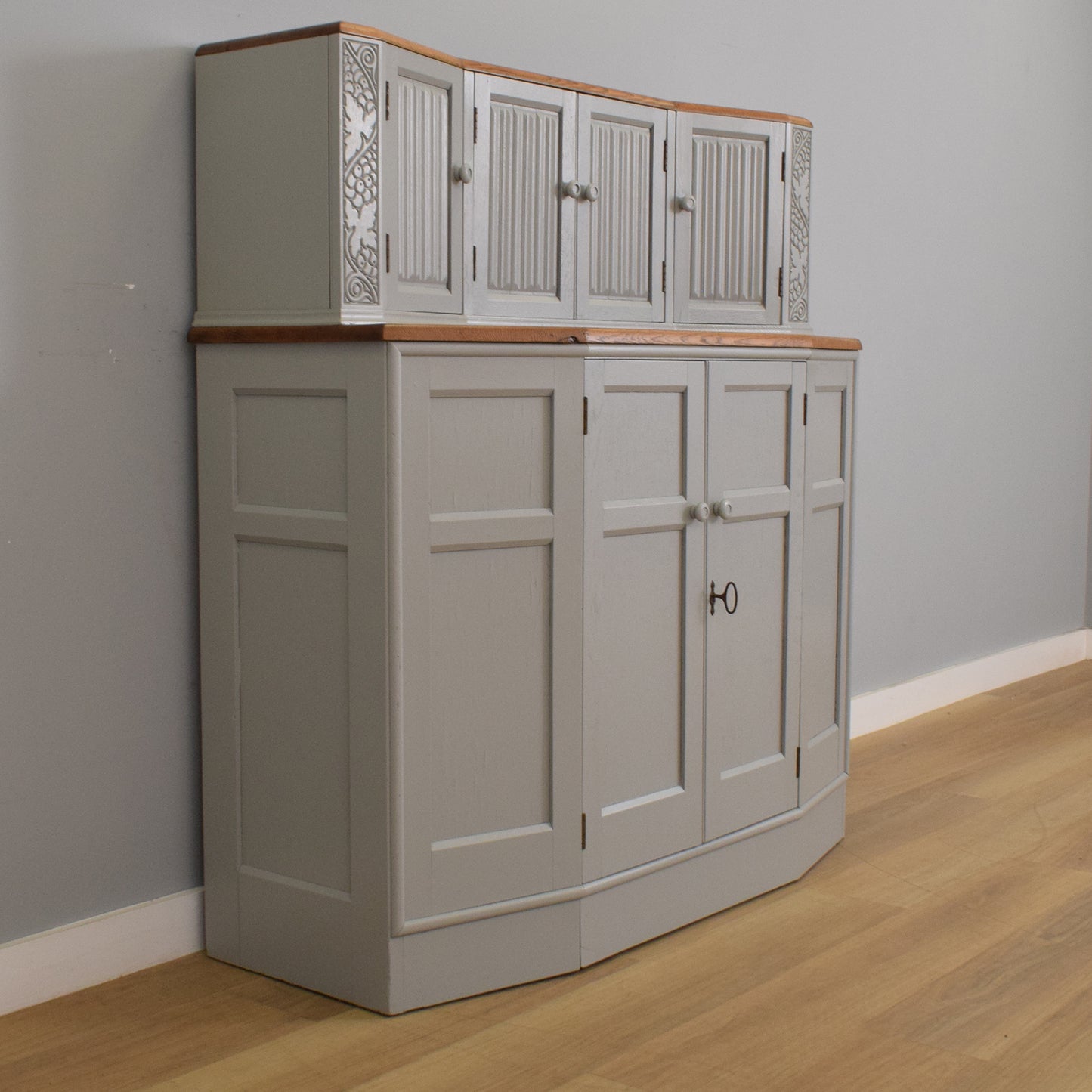 Linenfold Court Cabinet