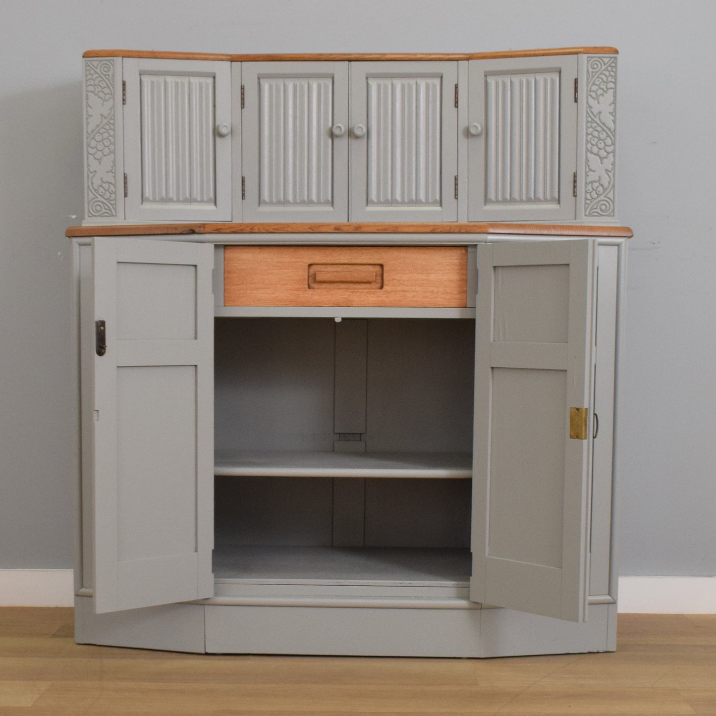 Linenfold Court Cabinet